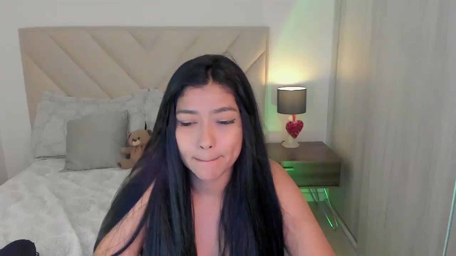 Gallery image thumbnail from sexyALISOM's myfreecams stream on, 03/30/2025, 17:24 image 15 of 20
