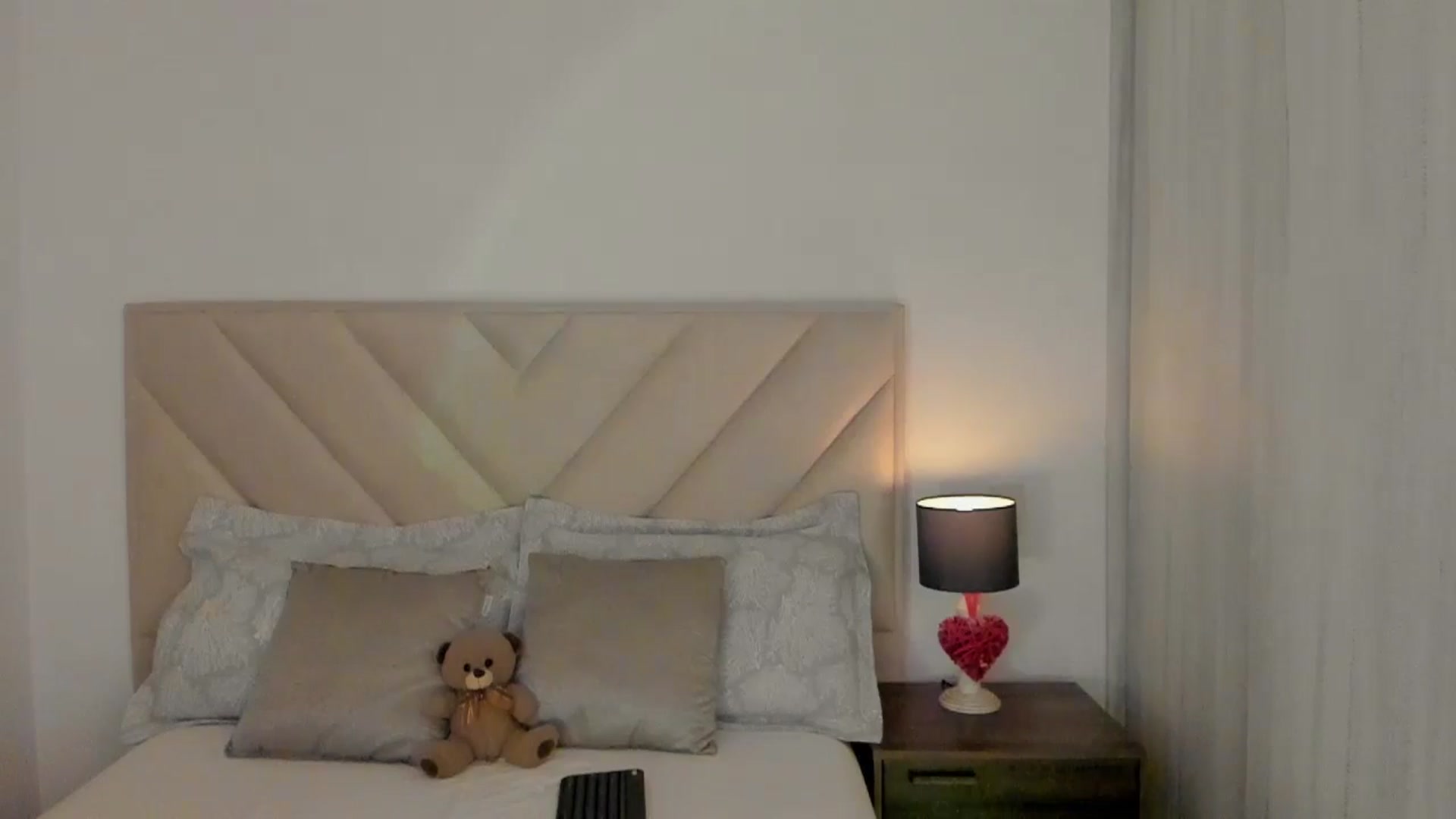 Gallery image thumbnail from sexyALISOM's myfreecams stream on, 04/03/2025, 13:44 image 7 of 20