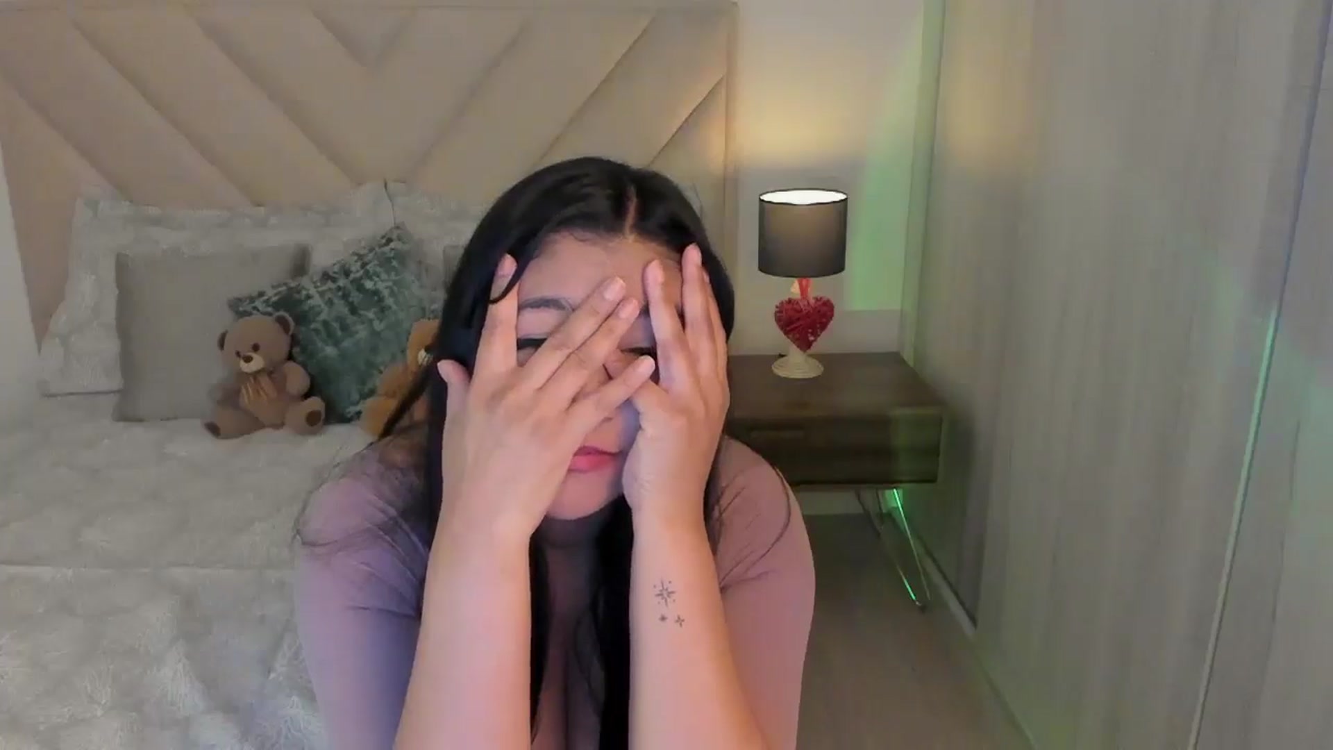 Gallery image thumbnail from sexyALISOM's myfreecams stream on, 04/06/2025, 10:25 image 17 of 20