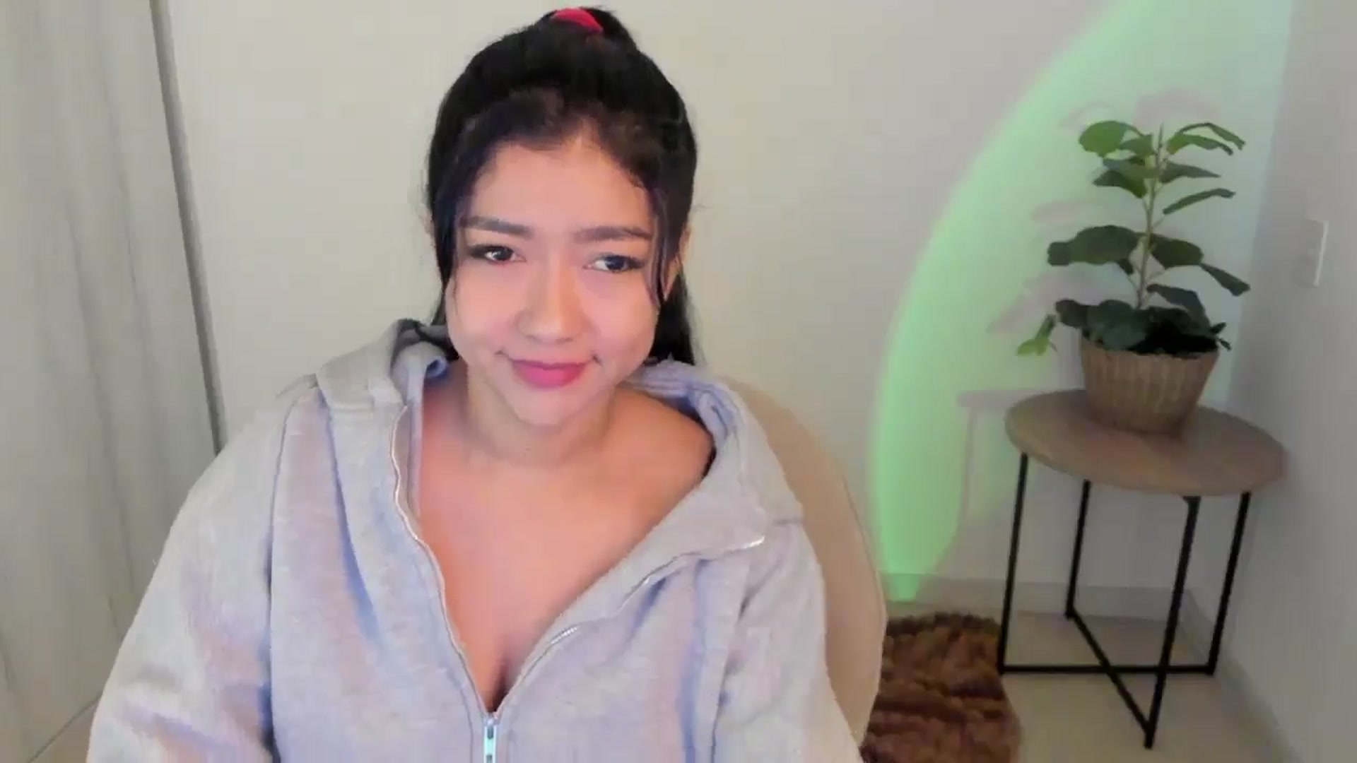Gallery image thumbnail from sexyALISOM's myfreecams stream on, 04/21/2025, 17:13 image 11 of 20