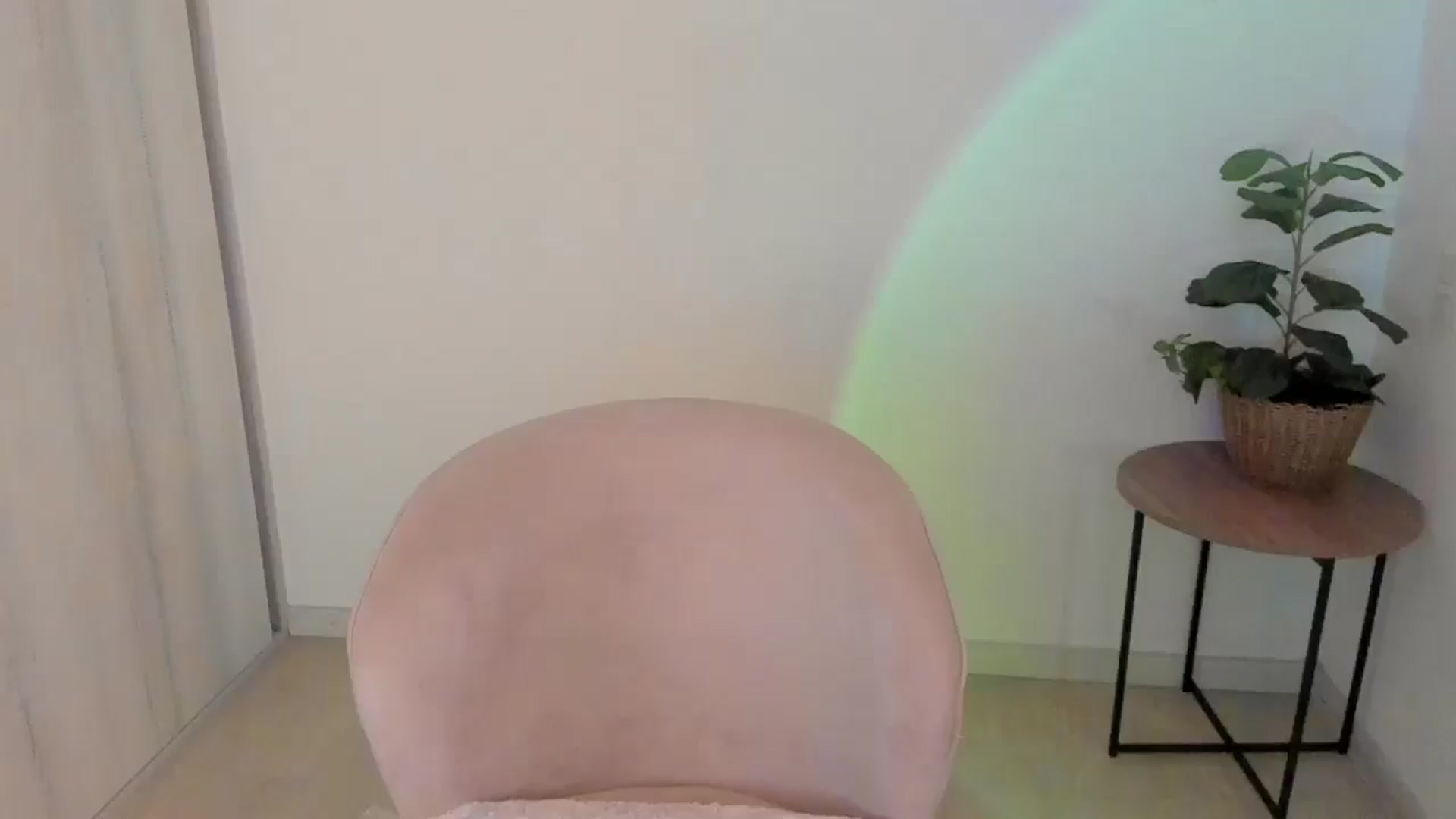 Gallery image thumbnail from sexyALISOM's myfreecams stream on, 04/27/2025, 16:18 image 1 of 20