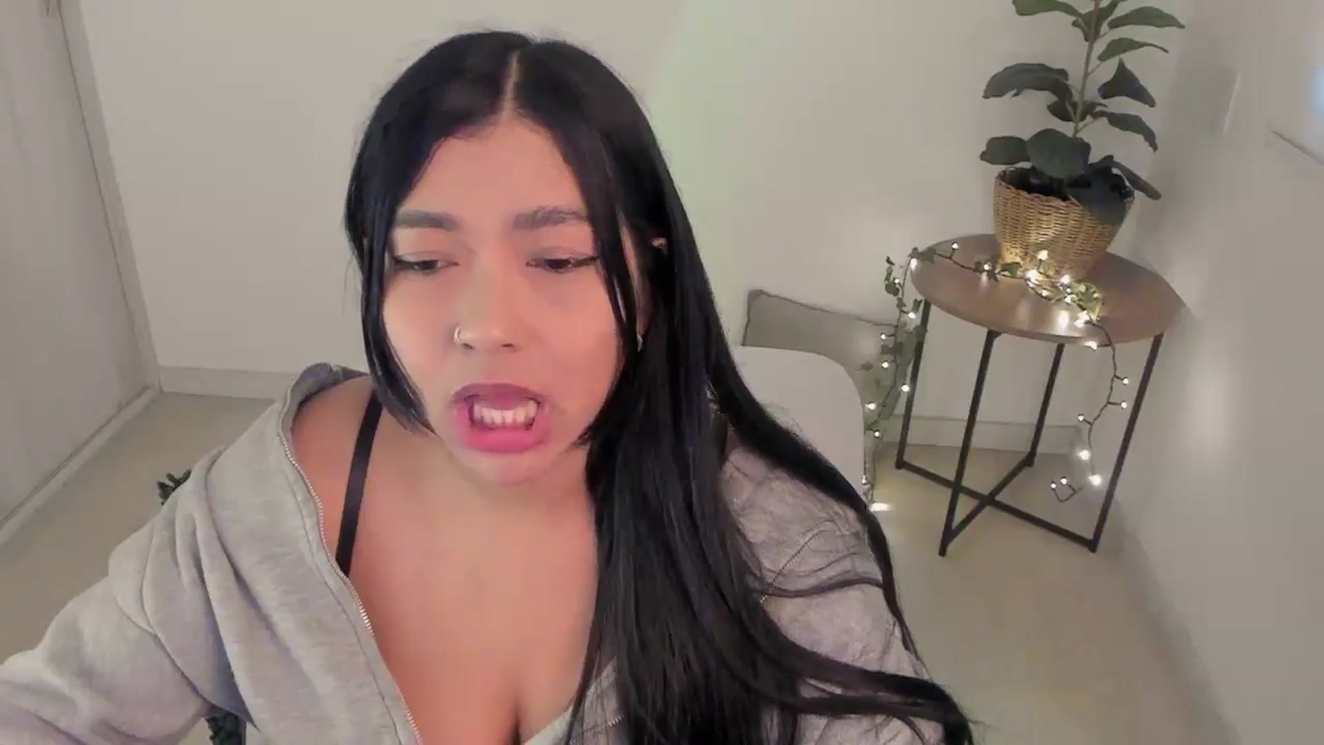 Gallery image thumbnail from sexyALISOM's myfreecams stream on, 11/22/2025, 14:48 image 8 of 20