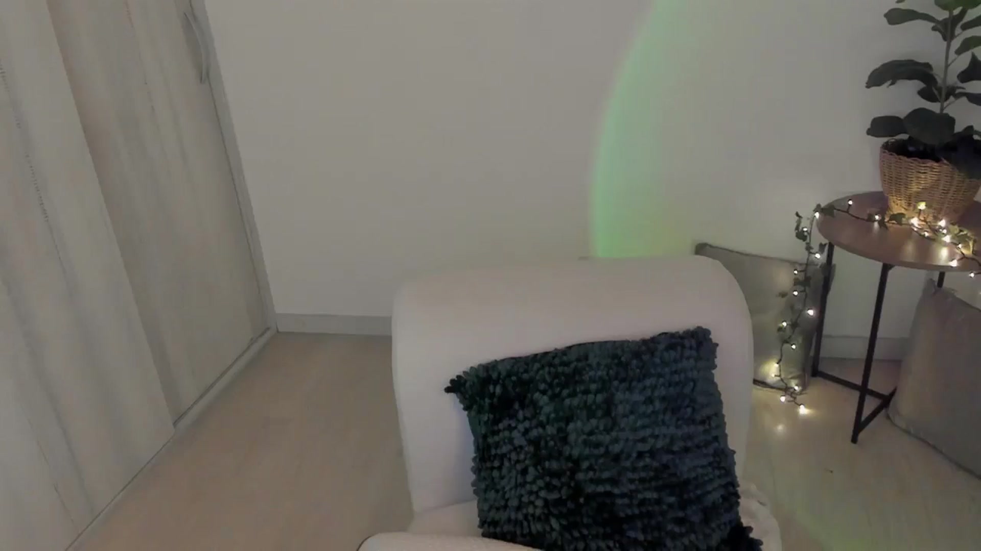 Gallery image thumbnail from sexyALISOM's myfreecams stream on, 11/23/2025, 12:57 image 14 of 20
