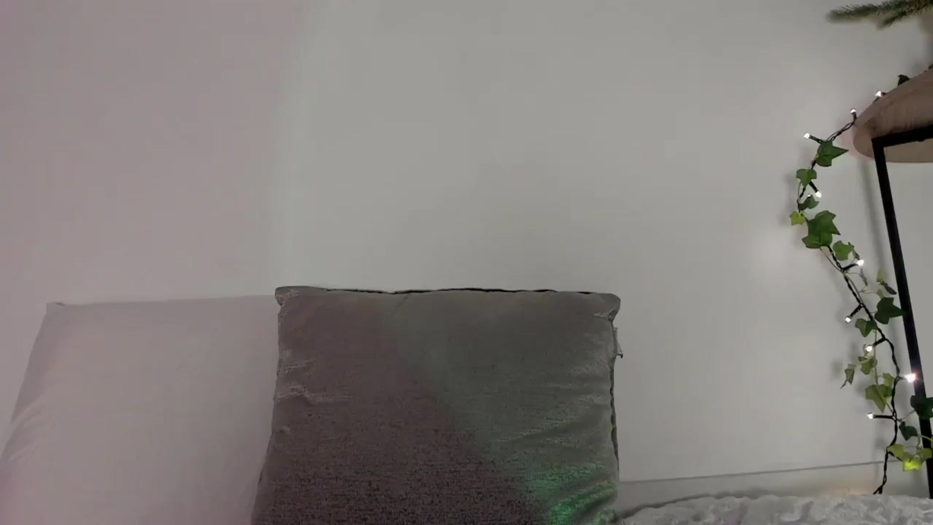 Gallery image thumbnail from sexyALISOM's myfreecams stream on, 11/30/2025, 14:05 image 6 of 20