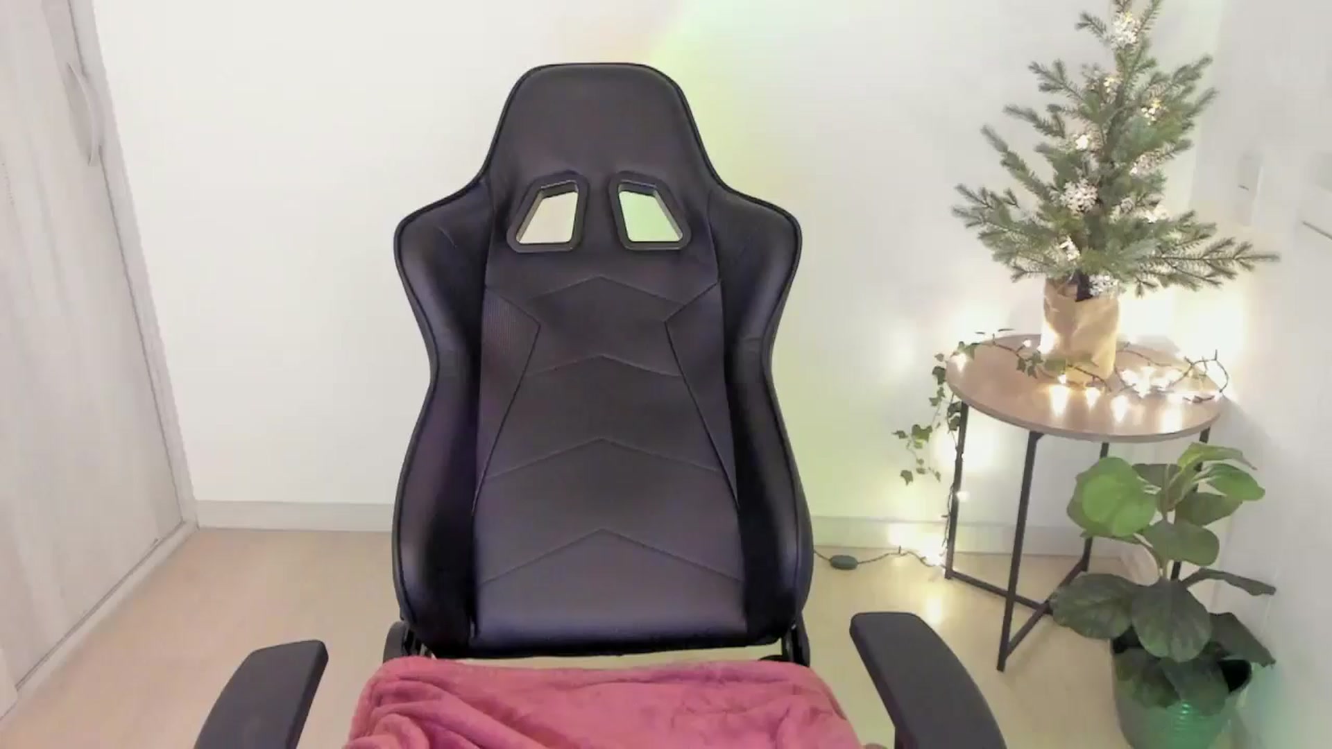 Gallery image thumbnail from sexyALISOM's myfreecams stream on, 12/03/2025, 10:14 image 10 of 20