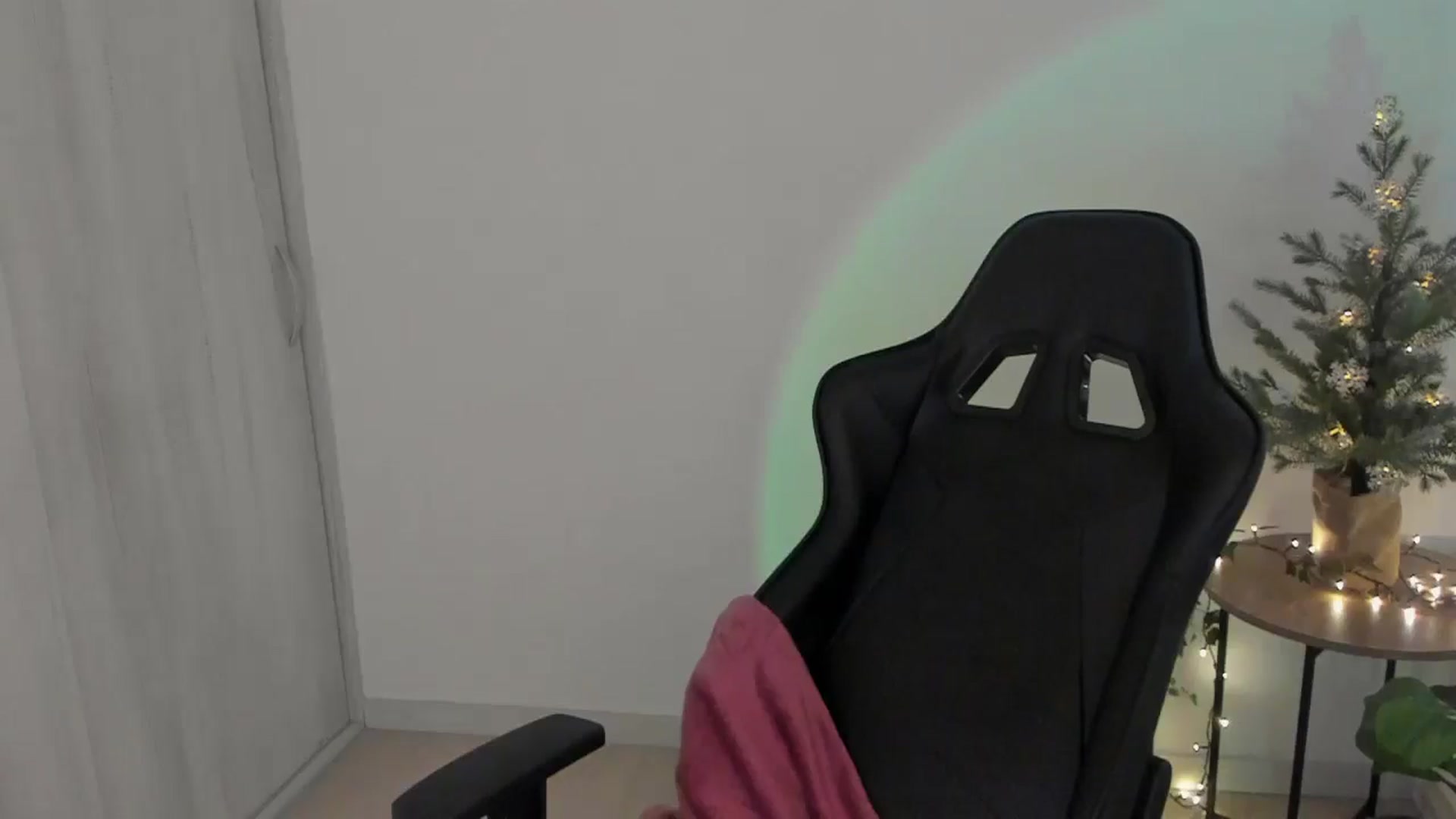 Gallery image thumbnail from sexyALISOM's myfreecams stream on, 12/03/2025, 17:11 image 12 of 20