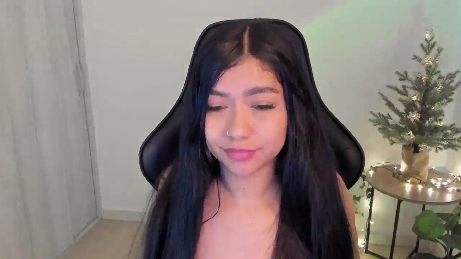 Gallery image thumbnail from sexyALISOM's myfreecams stream on, 12/03/2025, 17:11 image 14 of 20