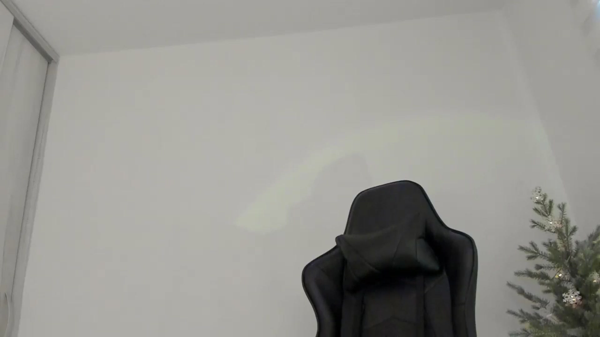 Gallery image thumbnail from sexyALISOM's myfreecams stream on, 12/10/2025, 12:38 image 6 of 20