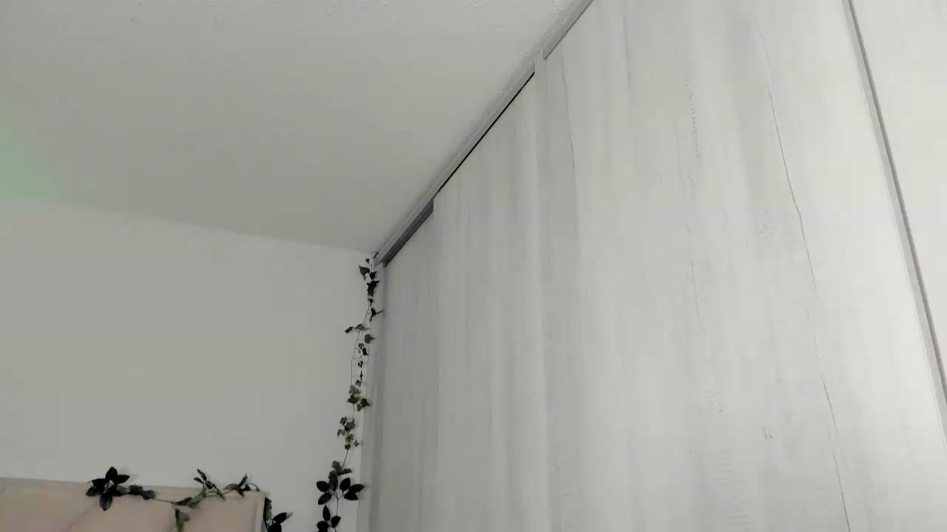 Gallery image thumbnail from sexyALISOM's myfreecams stream on, 06/01/2026, 12:01 image 8 of 20