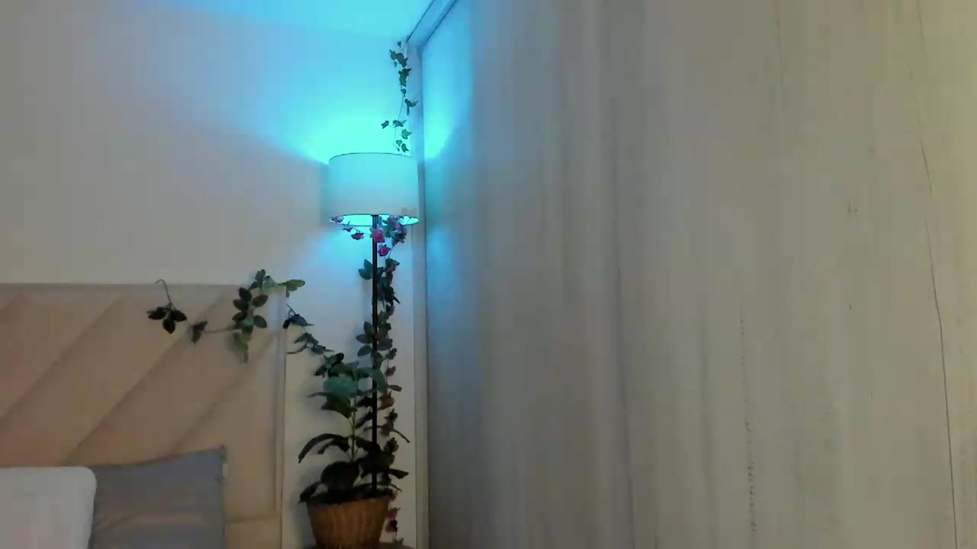 Gallery image thumbnail from sexyALISOM's myfreecams stream on, 07/04/2026, 13:04 image 8 of 20