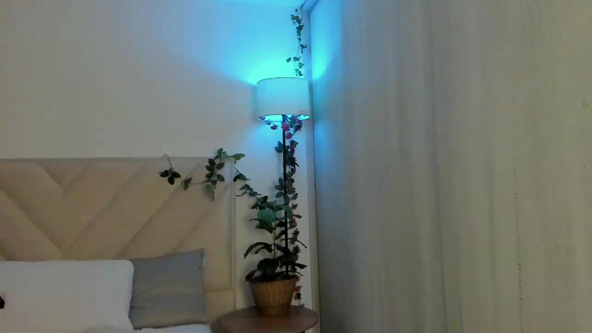 Gallery image thumbnail from sexyALISOM's myfreecams stream on, 07/04/2026, 13:04 image 17 of 20