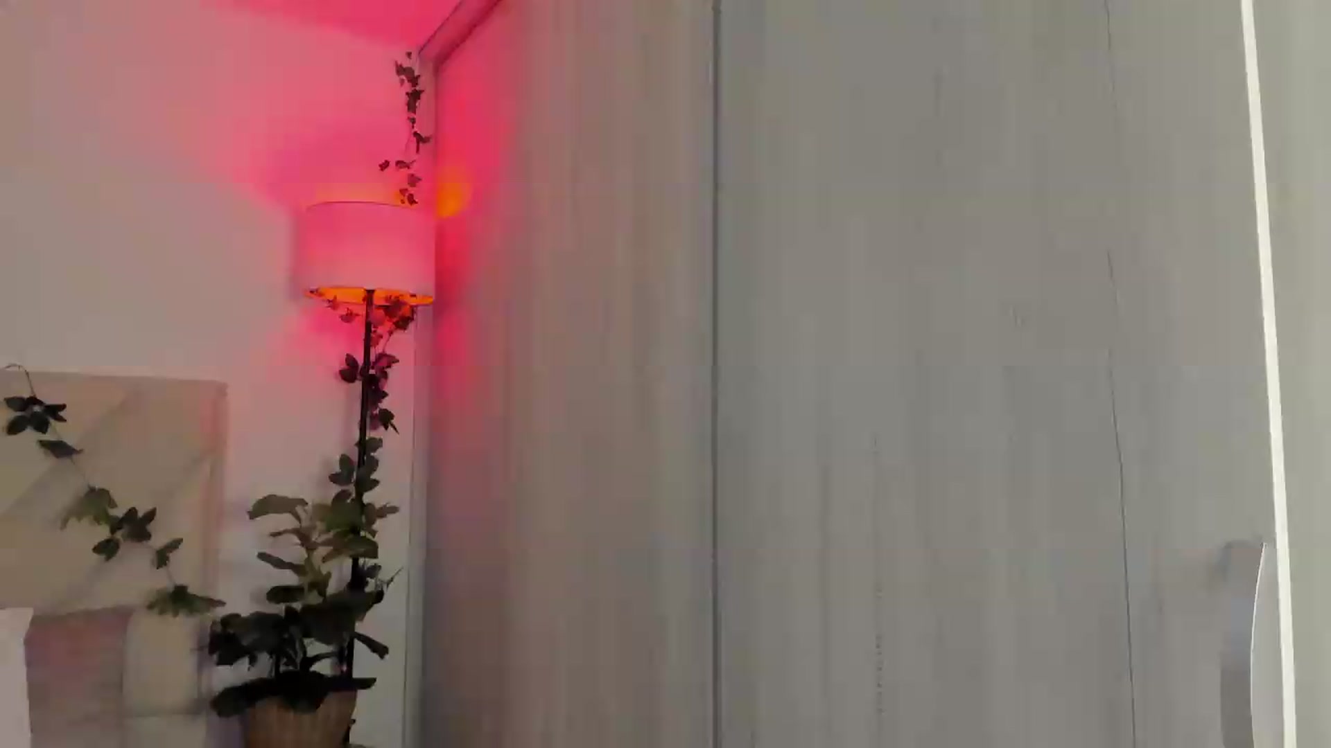 Gallery image thumbnail from sexyALISOM's myfreecams stream on, 07/16/2026, 10:37 image 7 of 20
