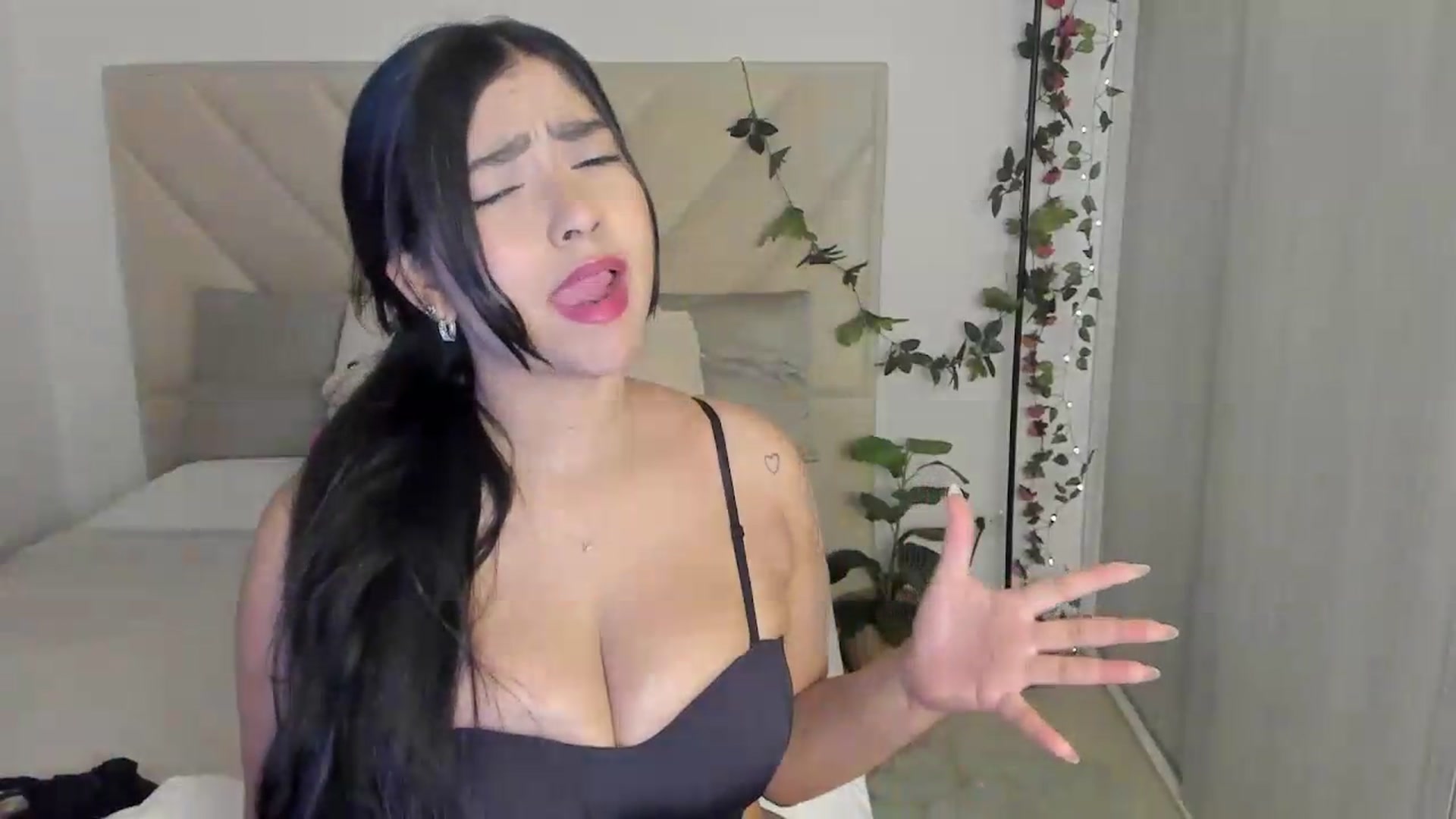 Gallery image thumbnail from sexyALISOM's myfreecams stream on, 08/02/2026, 14:58 image 2 of 20