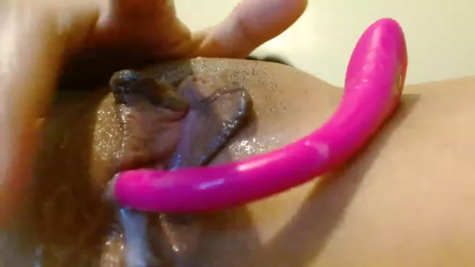 Gallery image thumbnail from sexy_rosana's myfreecams stream on, 11/28/2022, 10:12 image 2 of 20