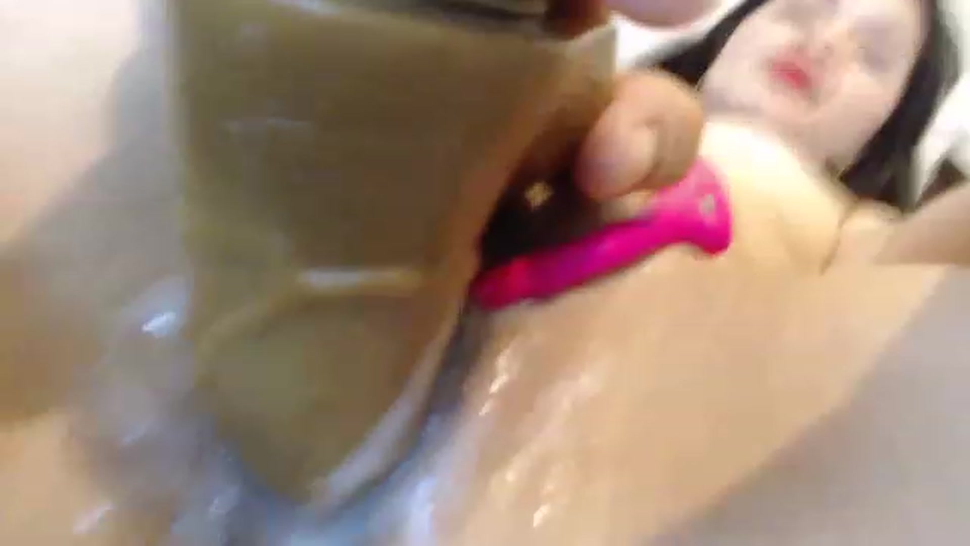 Gallery image thumbnail from sexy_rosana's myfreecams stream on, 01/08/2023, 08:32 image 5 of 20