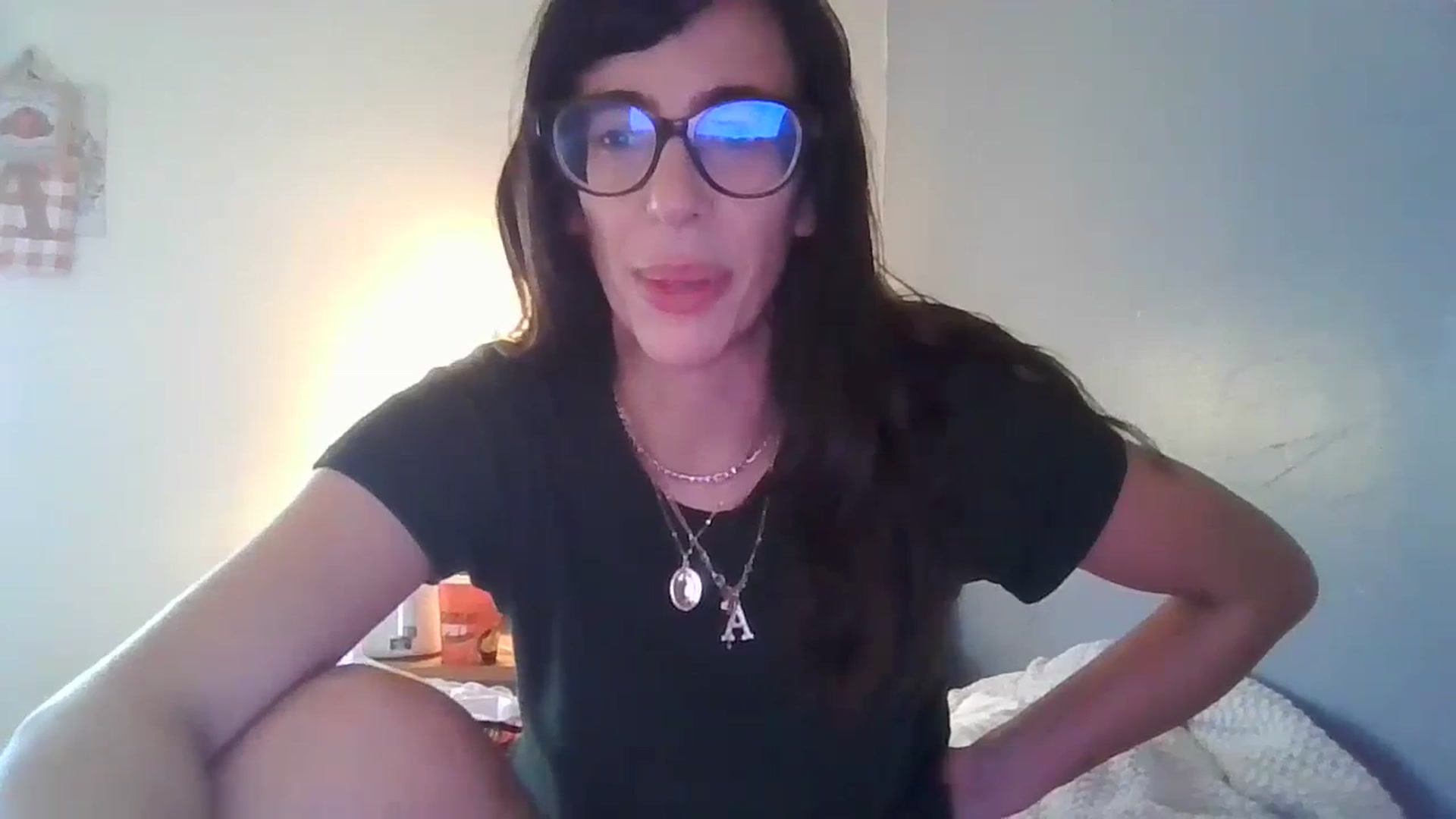 Gallery image thumbnail from sexyashlie's myfreecams stream on, 10/16/2023, 21:36 image 12 of 20