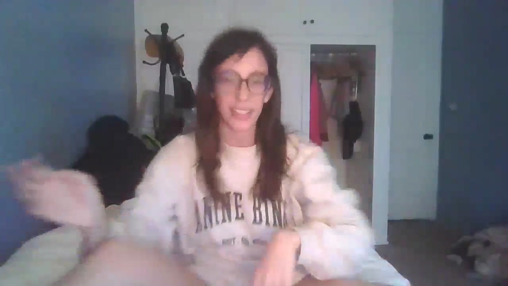 Gallery image thumbnail from sexyashlie's myfreecams stream on, 10/18/2023, 24:55 image 8 of 20
