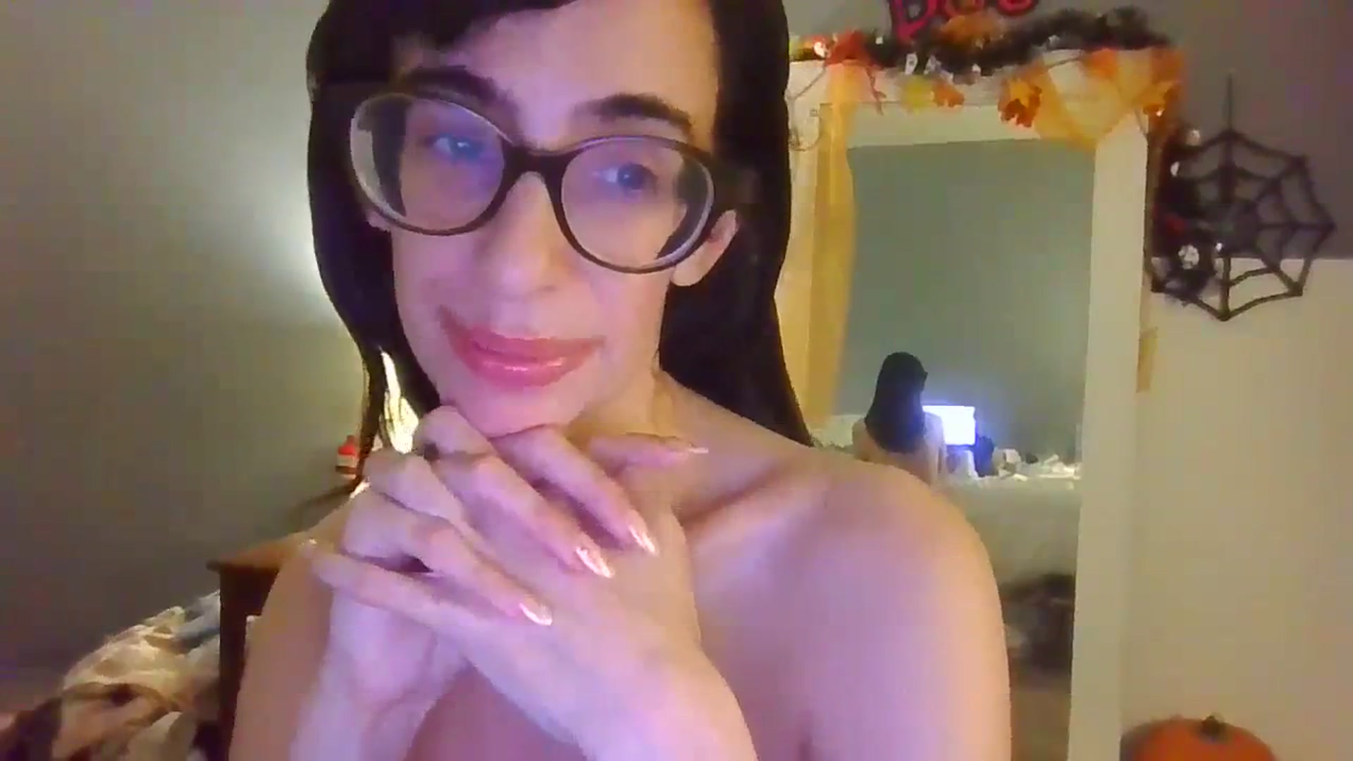 Gallery image thumbnail from sexyashlie's myfreecams stream on, 10/18/2023, 07:29 image 17 of 20