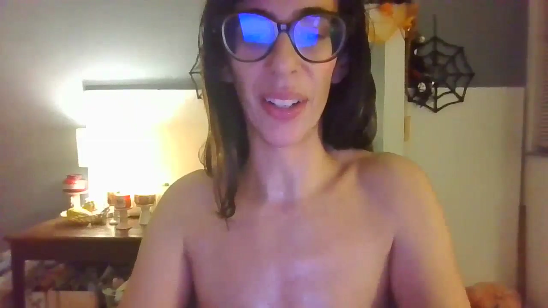 Gallery image thumbnail from sexyashlie's myfreecams stream on, 10/18/2023, 07:29 image 3 of 20