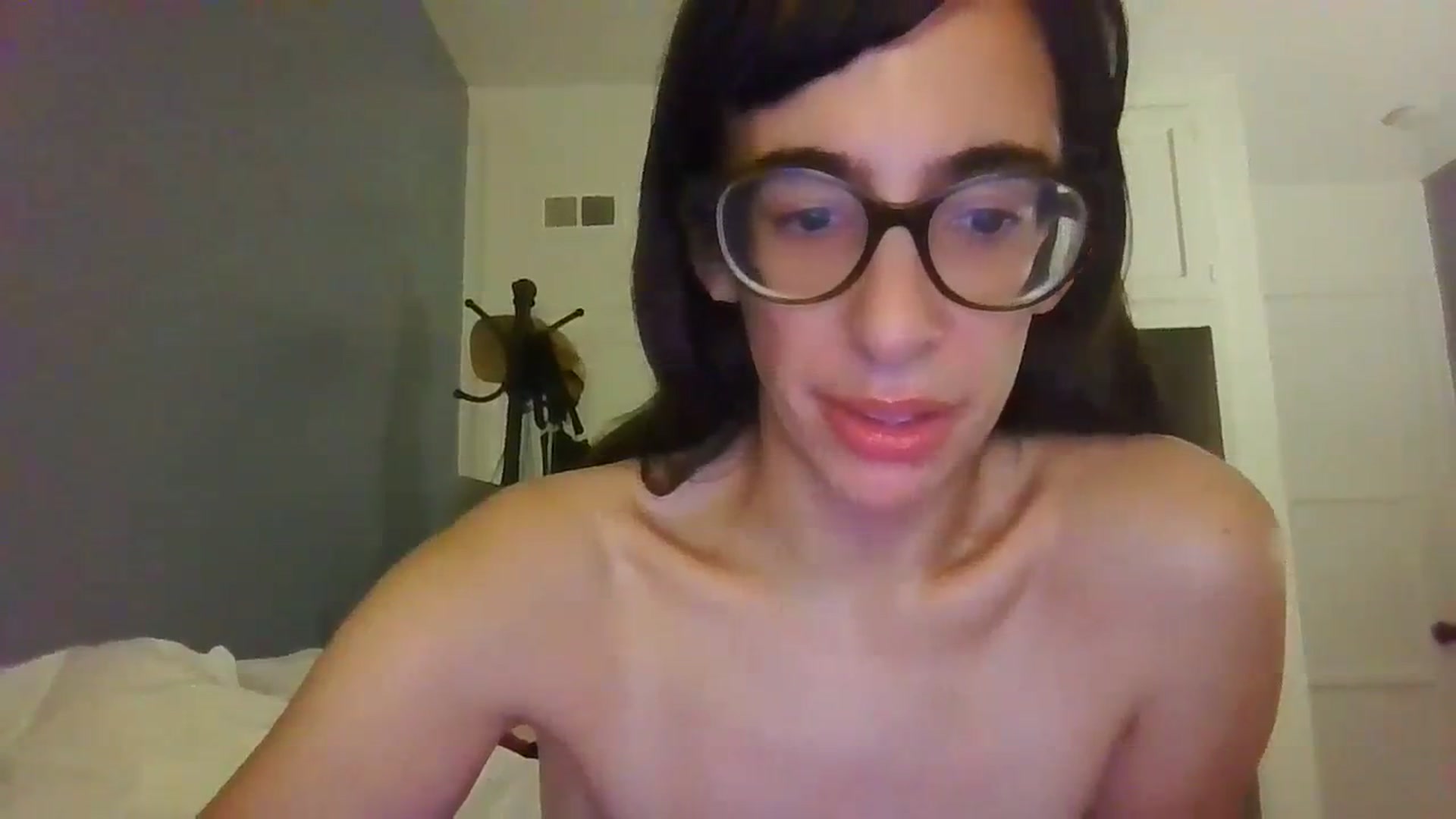 Gallery image thumbnail from sexyashlie's myfreecams stream on, 10/18/2023, 08:28 image 10 of 20