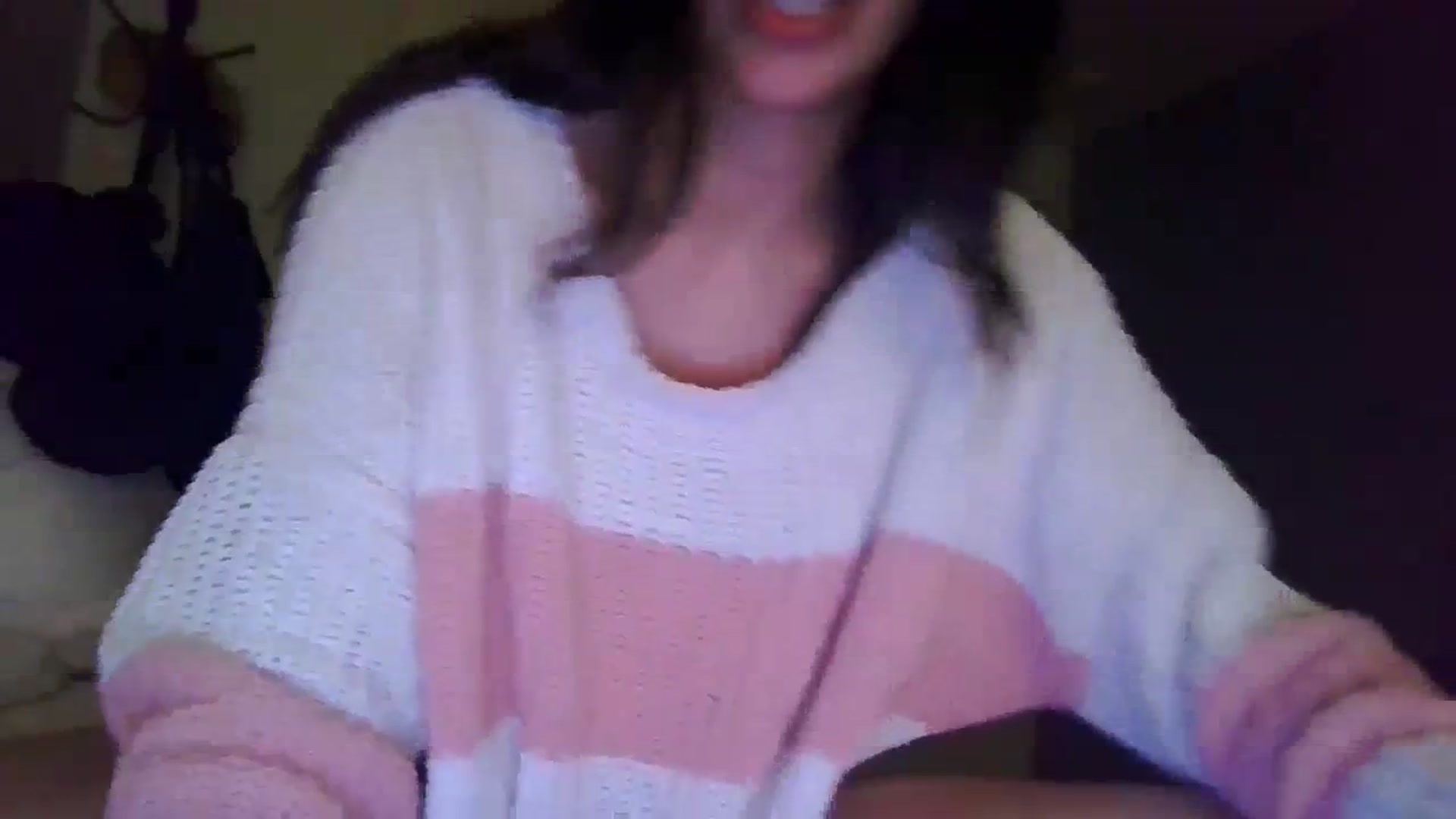 Gallery image thumbnail from sexyashlie's myfreecams stream on, 10/18/2023, 10:45 image 18 of 20