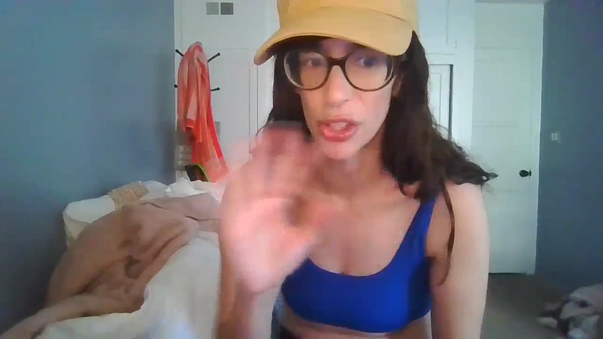 Gallery image thumbnail from sexyashlie's myfreecams stream on, 10/18/2023, 20:44 image 3 of 20