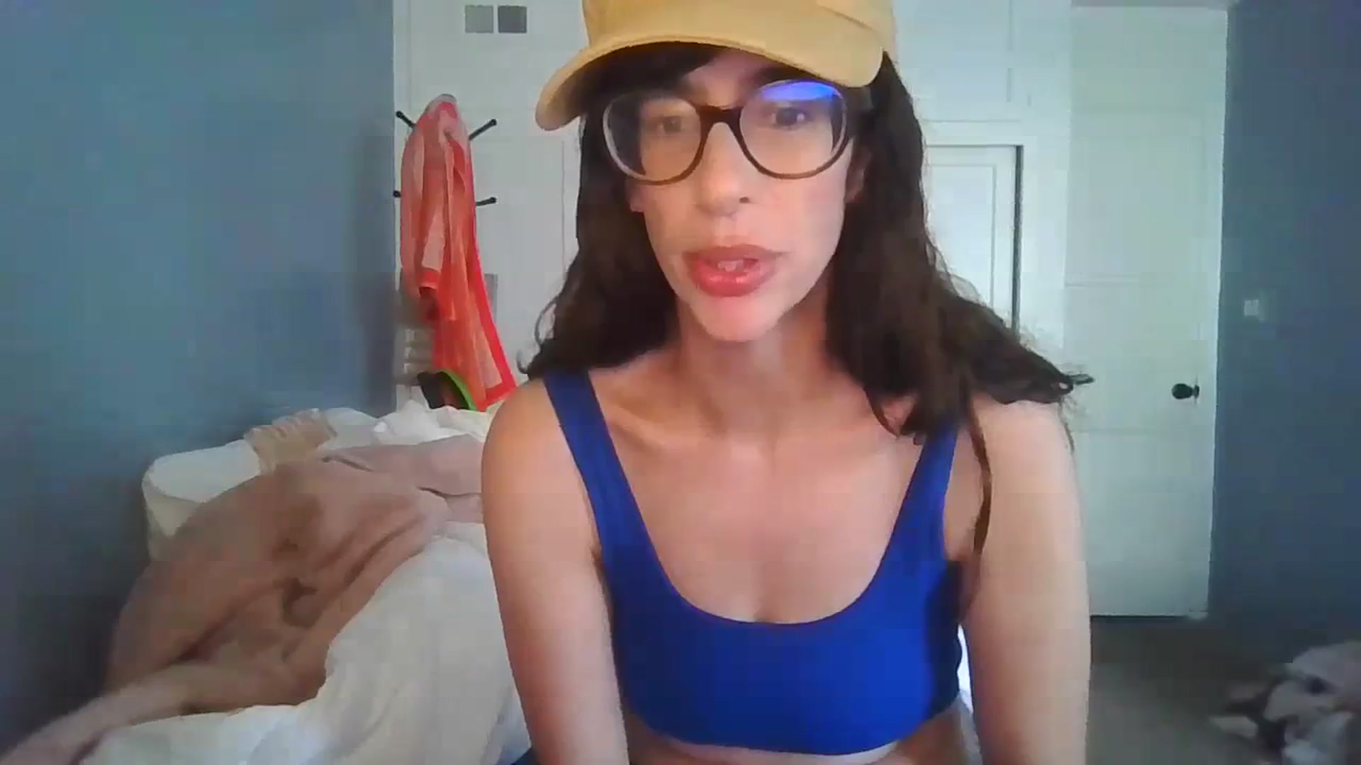Gallery image thumbnail from sexyashlie's myfreecams stream on, 10/18/2023, 20:44 image 4 of 20
