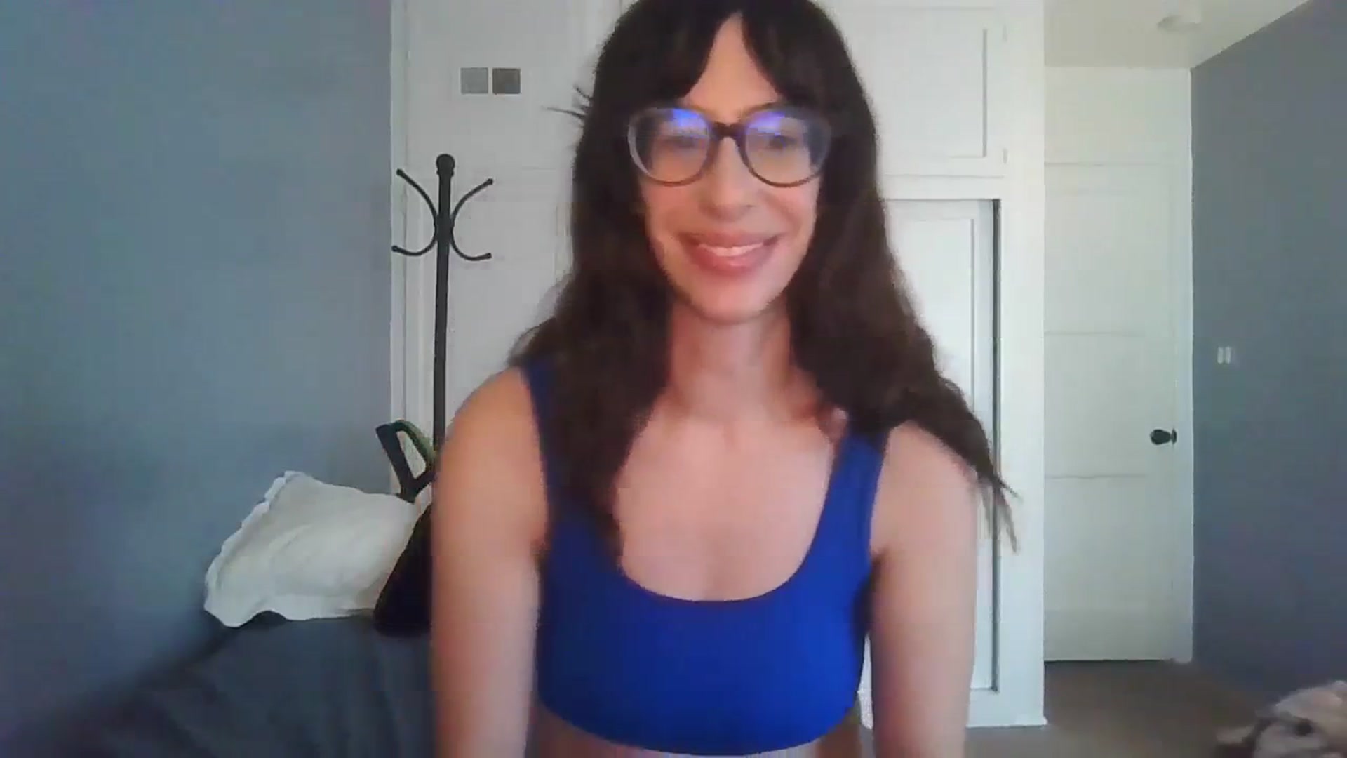 Gallery image thumbnail from sexyashlie's myfreecams stream on, 10/18/2023, 23:41 image 5 of 20