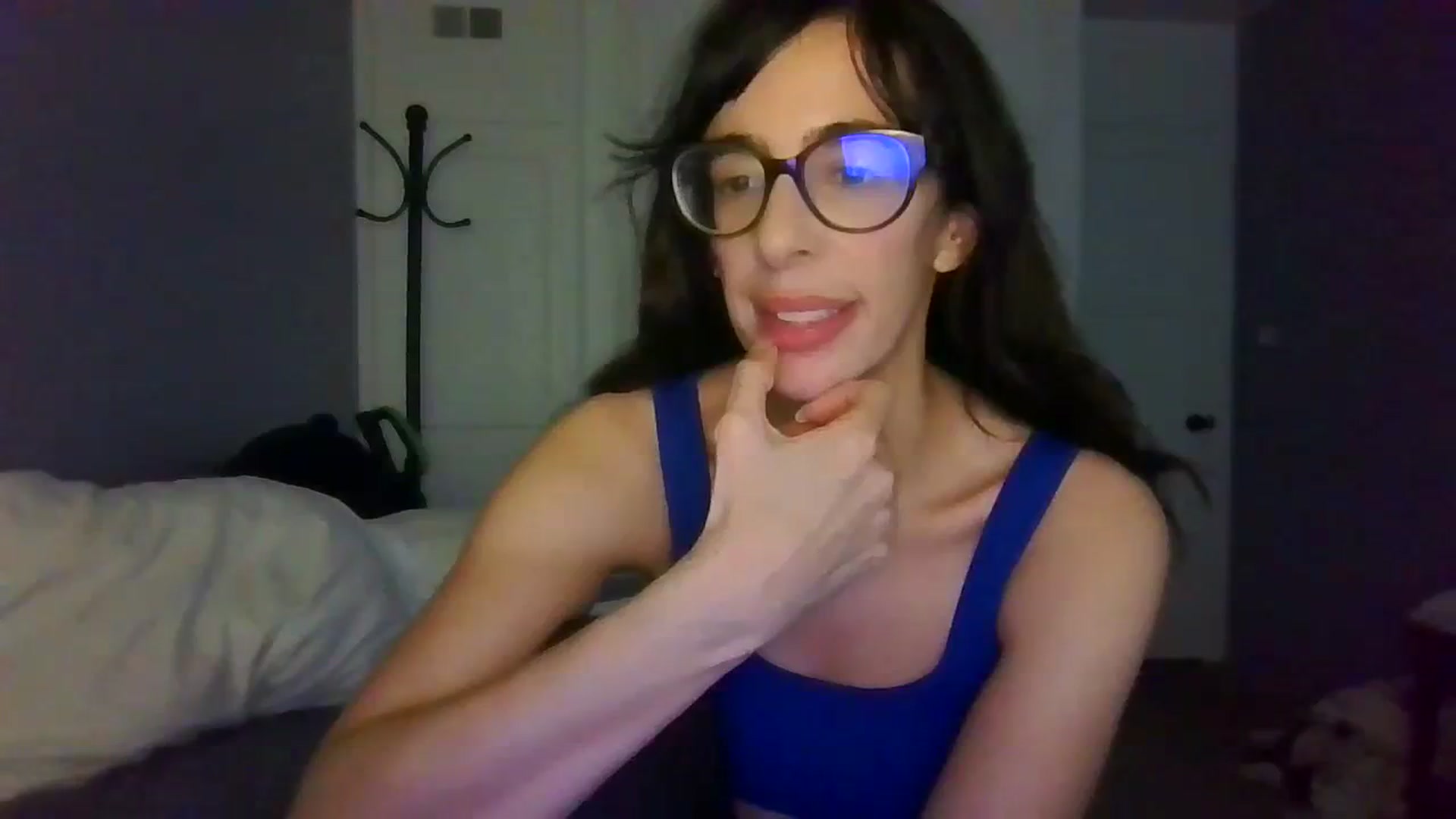Gallery image thumbnail from sexyashlie's myfreecams stream on, 10/19/2023, 02:32 image 8 of 20