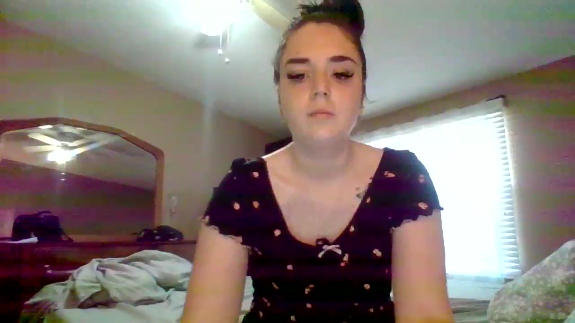 Gallery image thumbnail from sexybigassgal's myfreecams stream on, 07/30/2024, 12:37 image 12 of 20