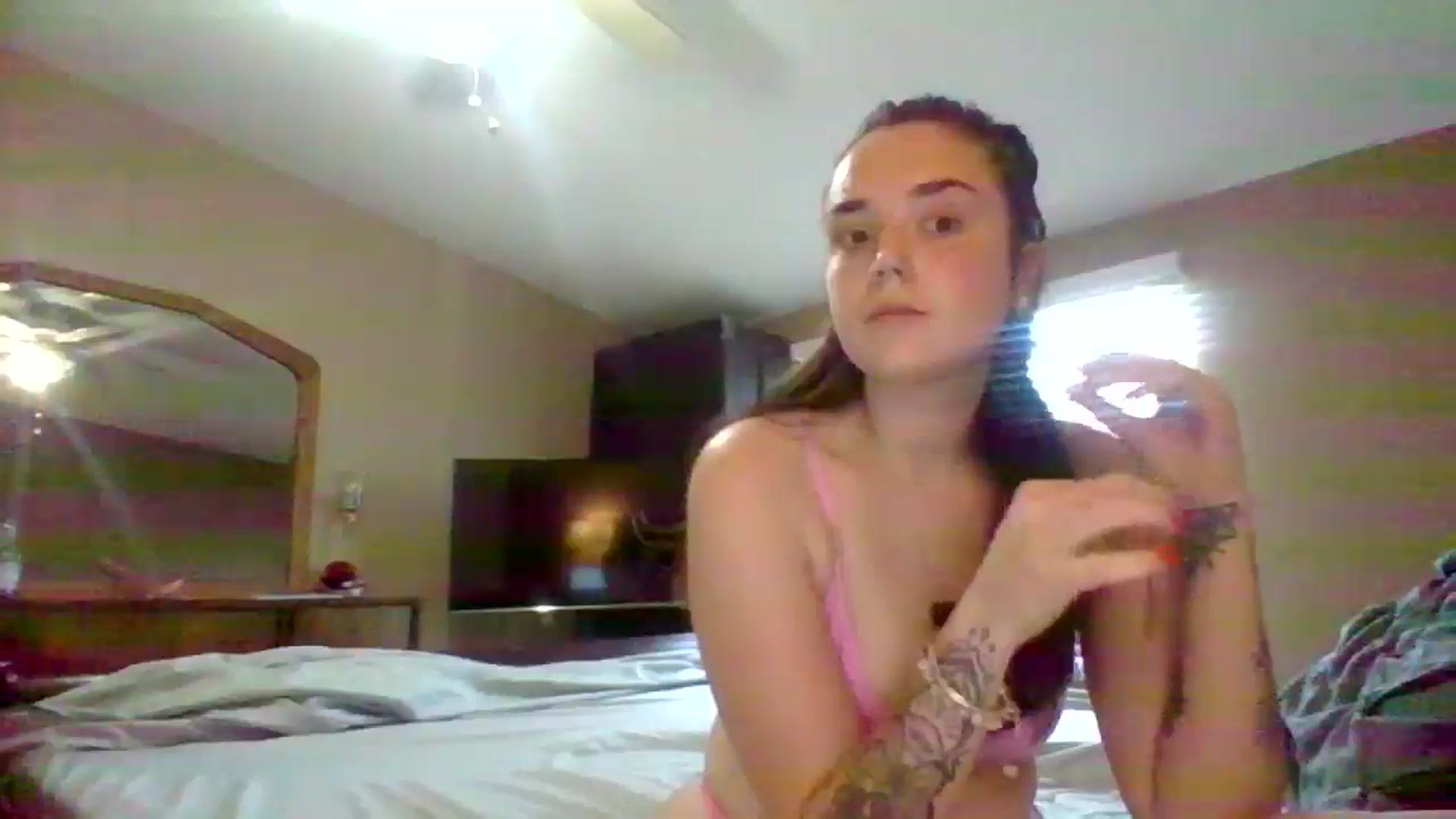 Gallery image thumbnail from sexybigassgal's myfreecams stream on, 08/09/2024, 18:48 image 8 of 20