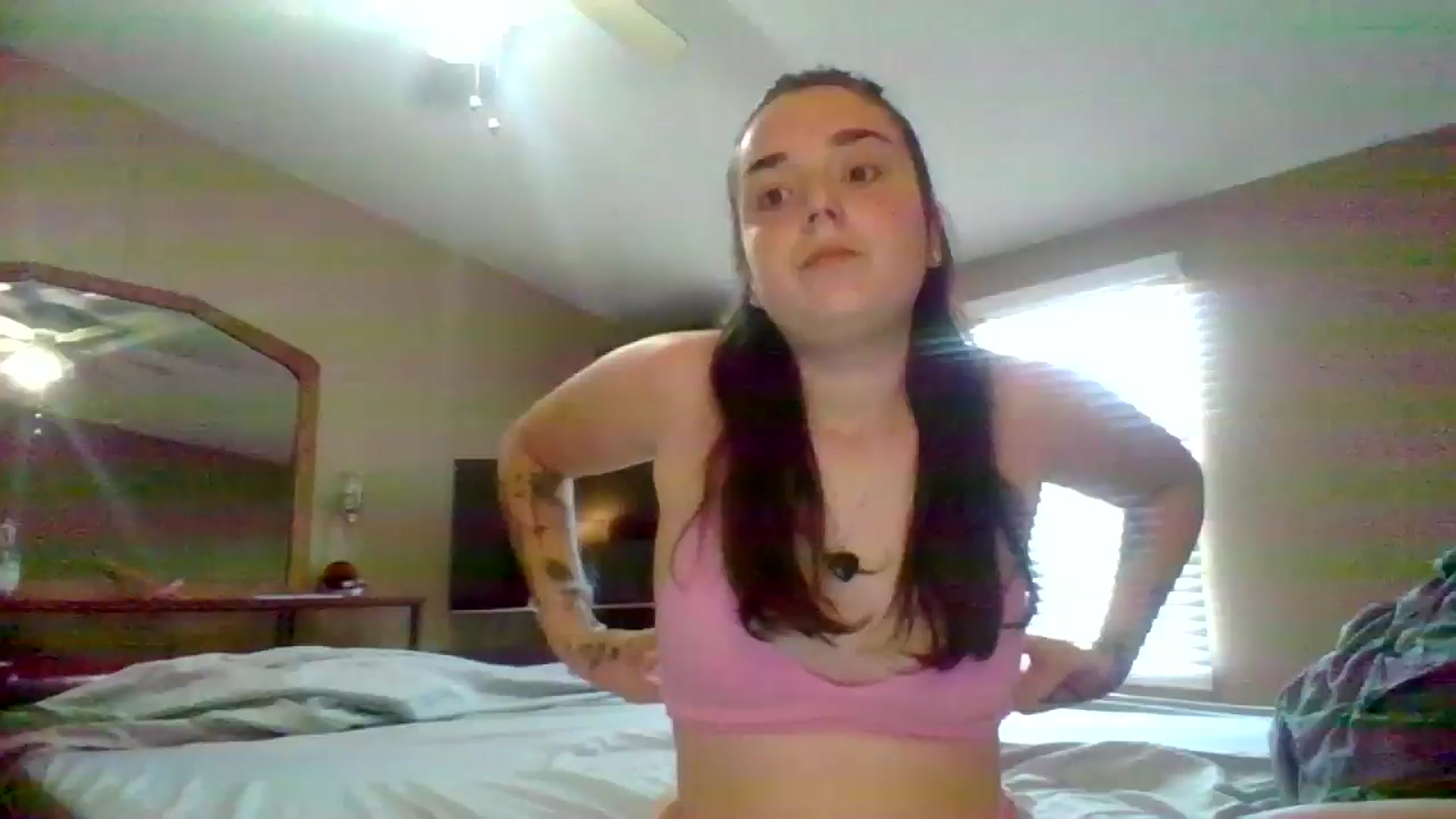 Gallery image thumbnail from sexybigassgal's myfreecams stream on, 08/09/2024, 18:48 image 17 of 20