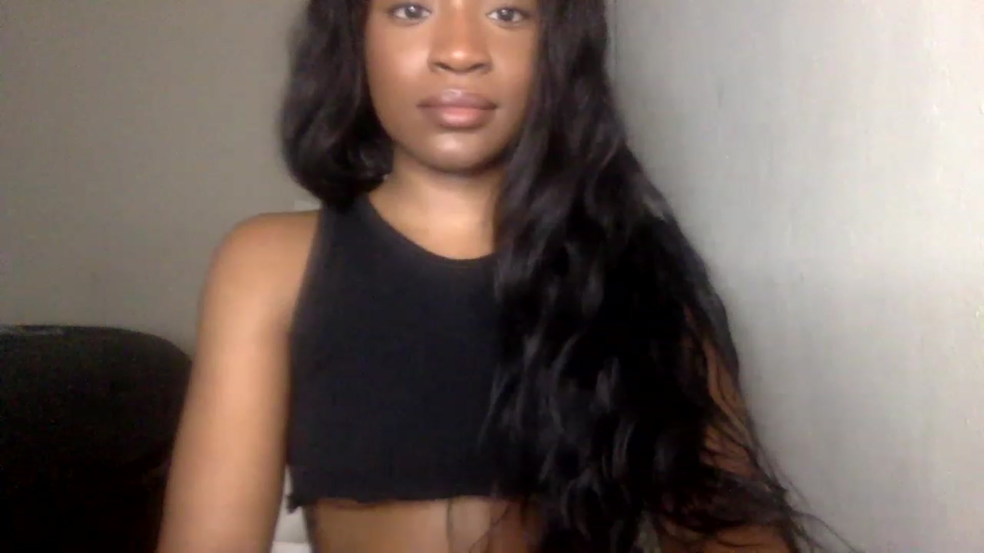 Gallery image thumbnail from sexyyliyahh's myfreecams stream on, 11/16/2022, 21:00 image 6 of 20
