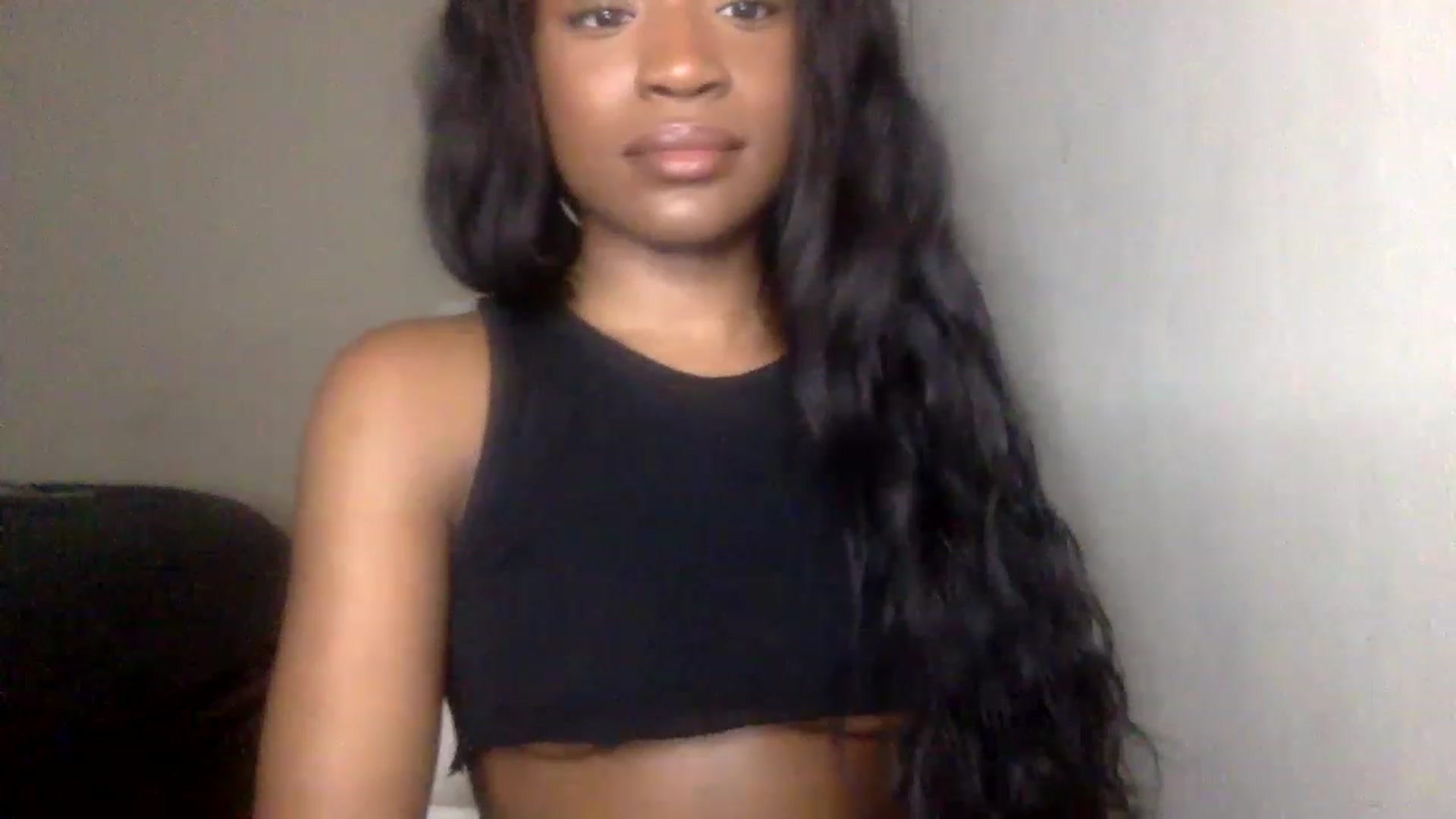 Gallery image thumbnail from sexyyliyahh's myfreecams stream on, 11/16/2022, 21:00 image 5 of 20