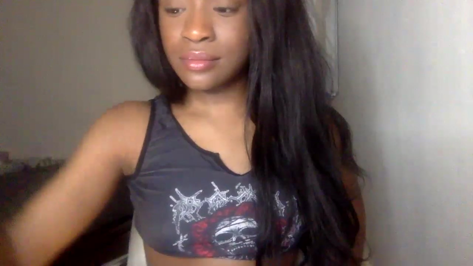 Gallery image thumbnail from sexyyliyahh's myfreecams stream on, 11/21/2022, 01:14 image 11 of 20