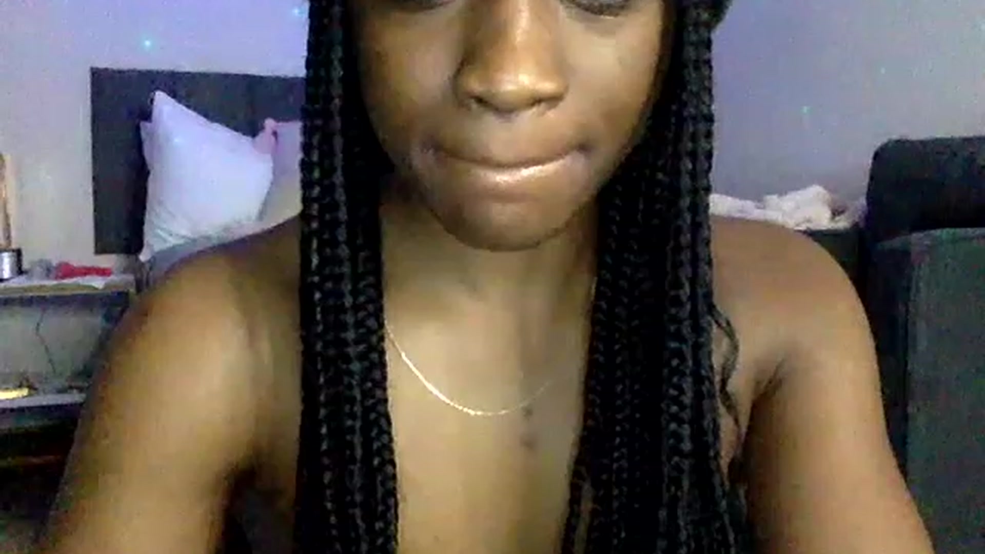 Gallery image thumbnail from sexyyliyahh's myfreecams stream on, 05/05/2023, 12:53 image 10 of 20