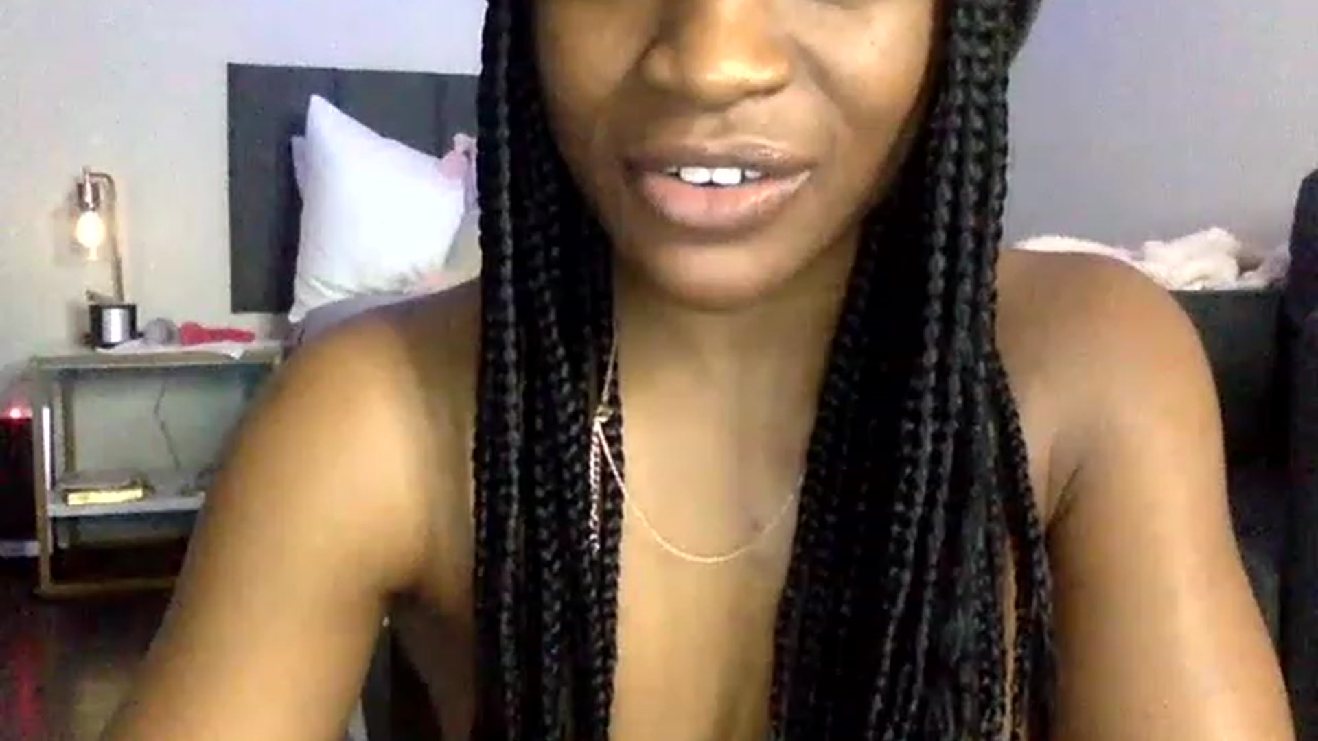 Gallery image thumbnail from sexyyliyahh's myfreecams stream on, 05/05/2023, 12:53 image 16 of 20