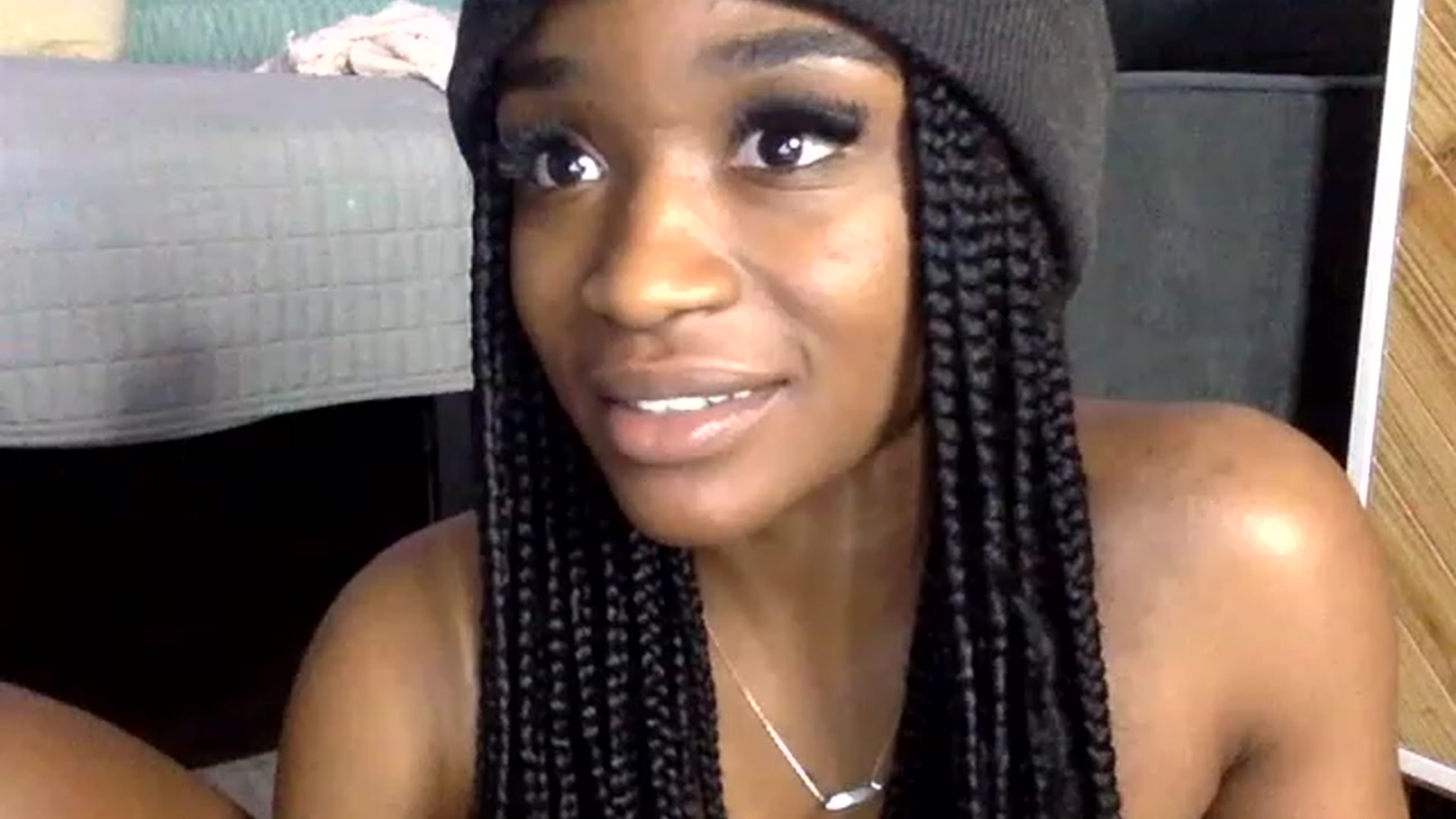 Gallery image thumbnail from sexyyliyahh's myfreecams stream on, 05/05/2023, 14:34 image 1 of 20