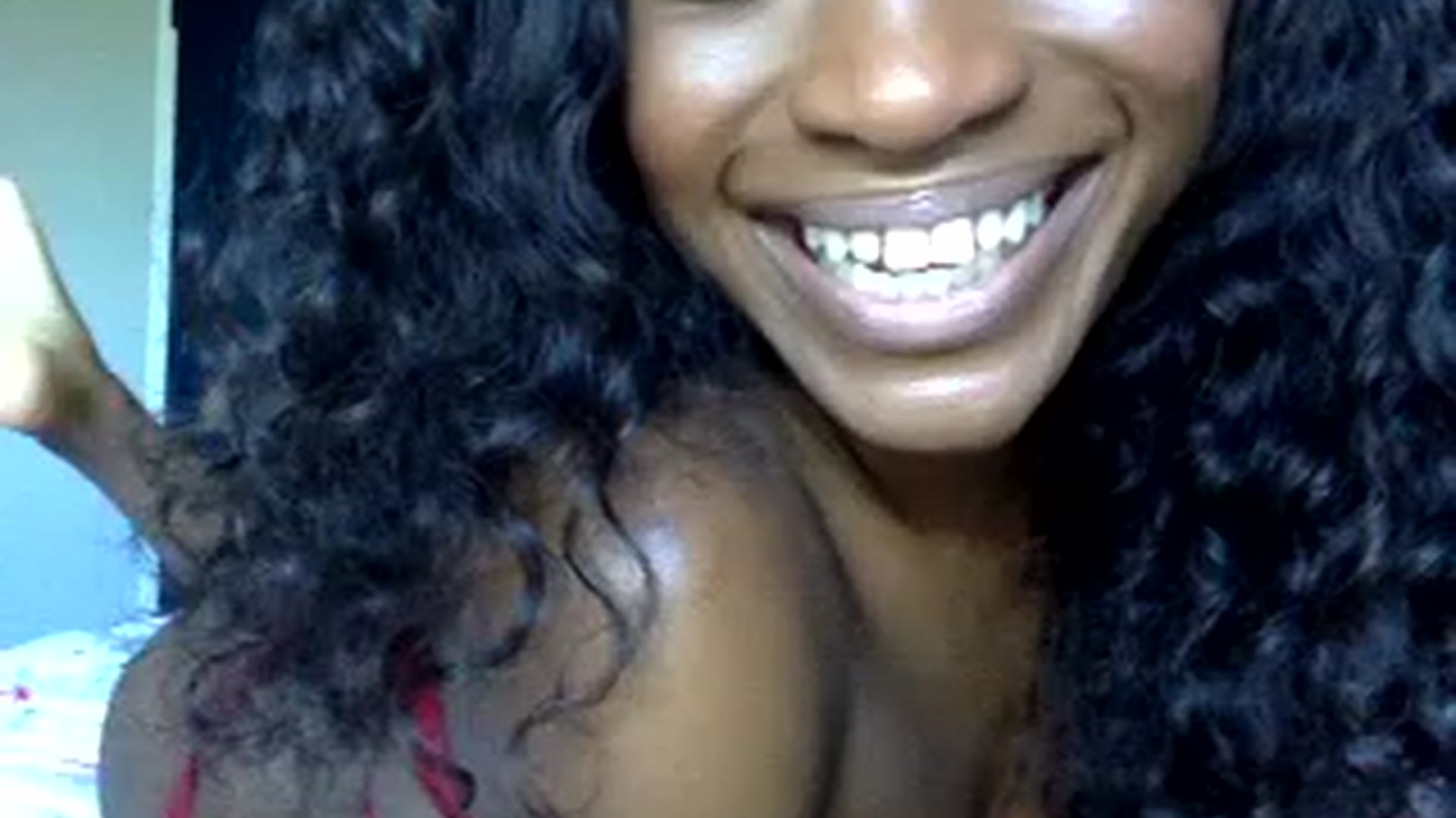 Gallery image thumbnail from sexyyliyahh's myfreecams stream on, 08/08/2023, 24:21 image 8 of 20