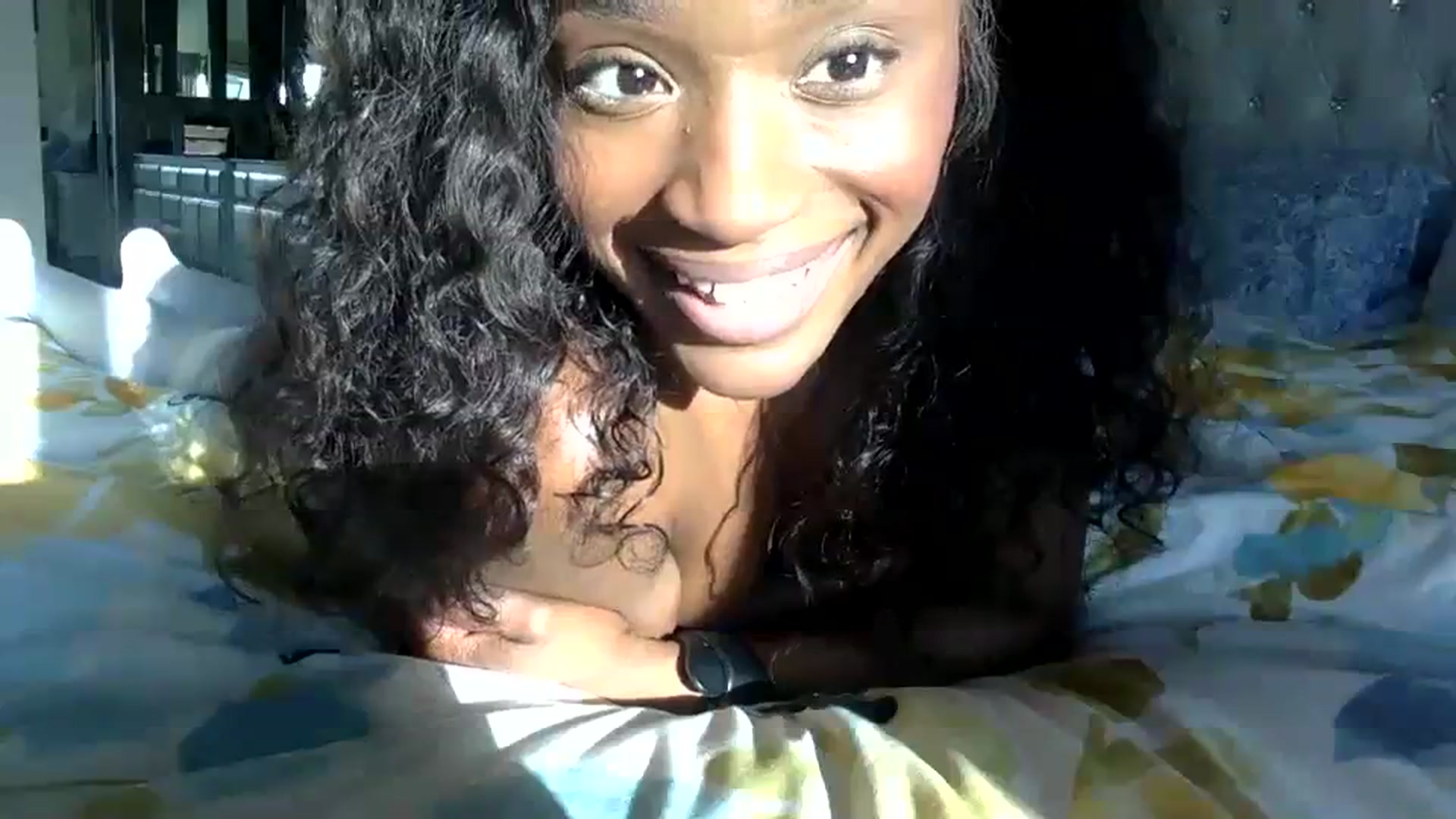 Gallery image thumbnail from sexyyliyahh's myfreecams stream on, 08/17/2023, 01:27 image 19 of 20