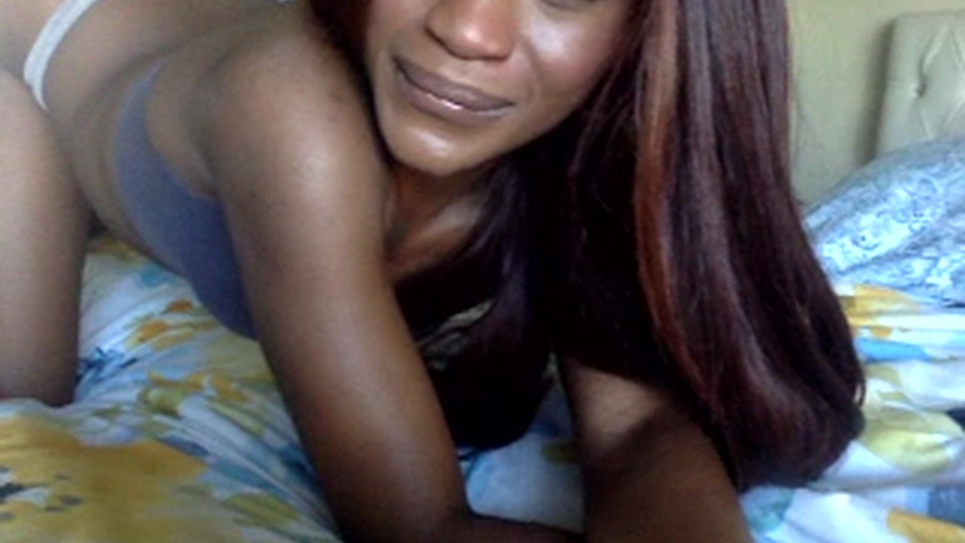 Gallery image thumbnail from sexyyliyahh's myfreecams stream on, 08/27/2023, 18:29 image 7 of 20