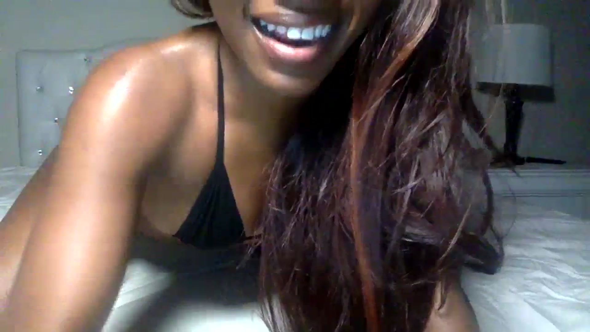 Gallery image thumbnail from sexyyliyahh's myfreecams stream on, 08/29/2023, 10:29 image 5 of 20