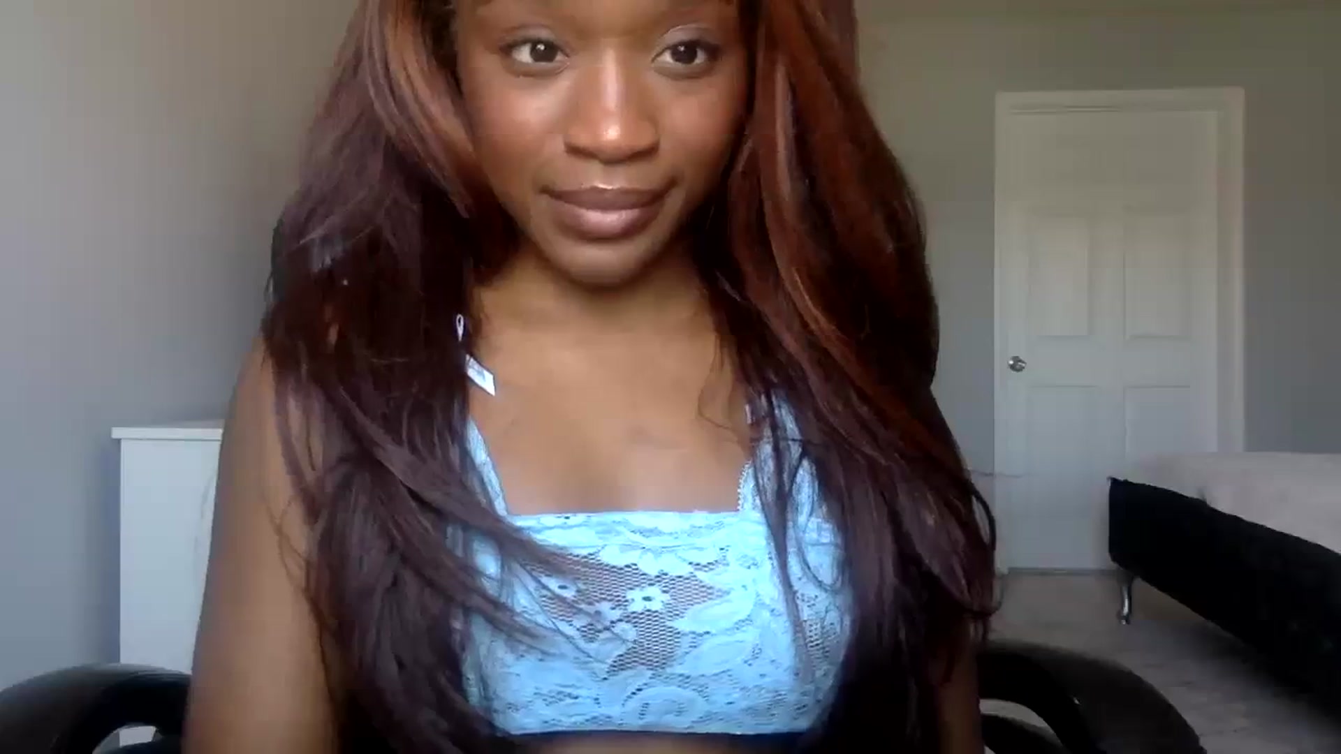 Gallery image thumbnail from sexyyliyahh's myfreecams stream on, 08/31/2023, 19:19 image 13 of 20