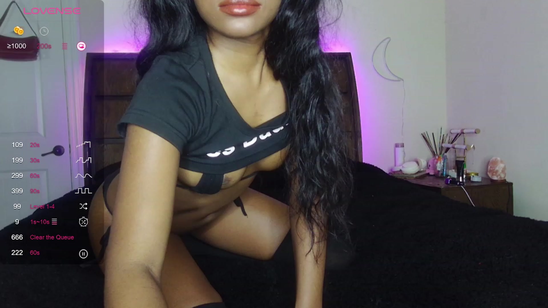 Gallery image thumbnail from sexyyliyahh's myfreecams stream on, 11/13/2023, 08:29 image 11 of 20