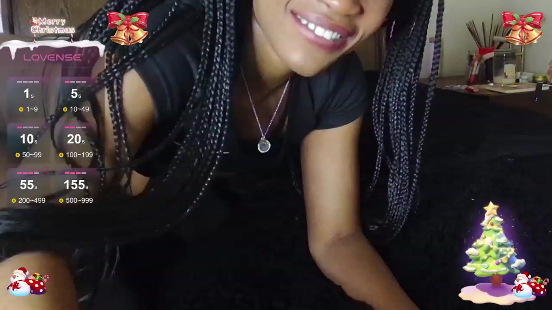 Gallery image thumbnail from sexyyliyahh's myfreecams stream on, 12/19/2023, 21:08 image 1 of 20