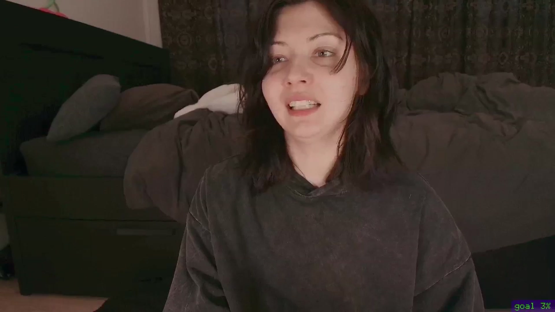 Gallery image thumbnail from shadesofgrey's myfreecams stream on, 10/24/2025, 03:40 image 12 of 20