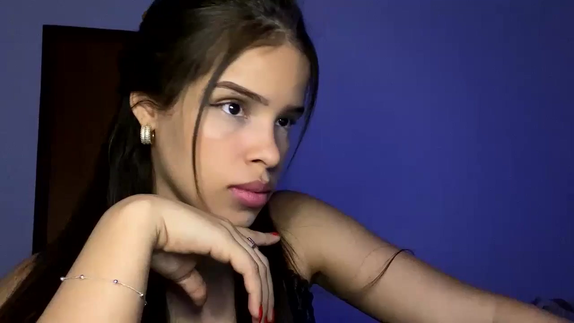 Gallery image thumbnail from shaiduzhnikov's myfreecams stream on, 08/22/2024, 10:46 image 9 of 20