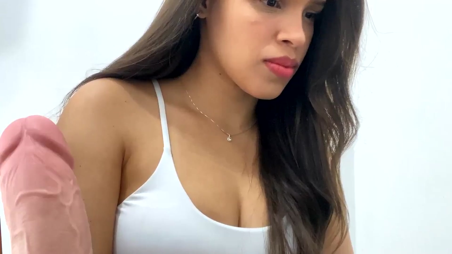 Gallery image thumbnail from shaiduzhnikov's myfreecams stream on, 08/26/2024, 12:59 image 14 of 20
