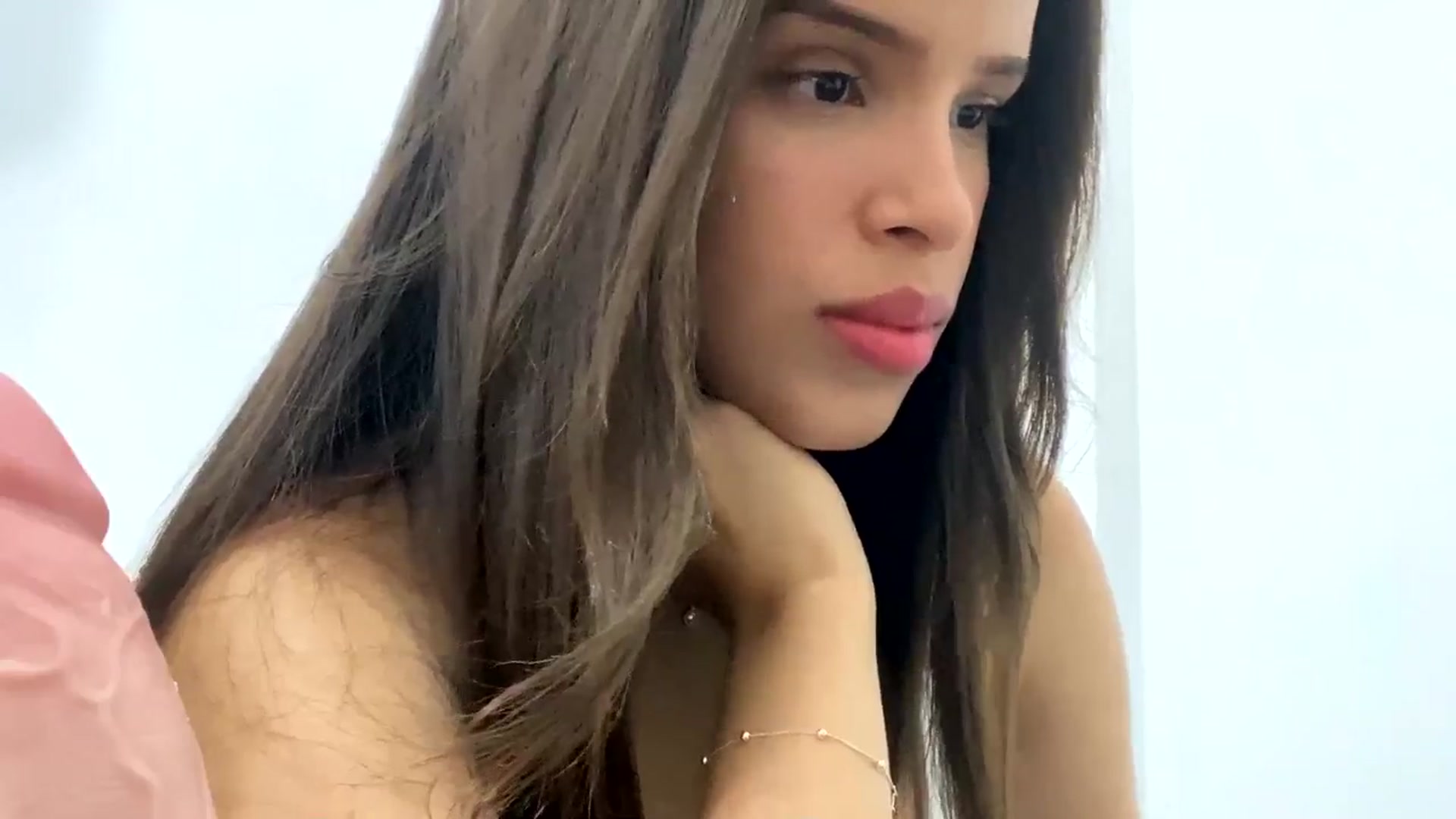 Gallery image thumbnail from shaiduzhnikov's myfreecams stream on, 08/26/2024, 12:59 image 9 of 20