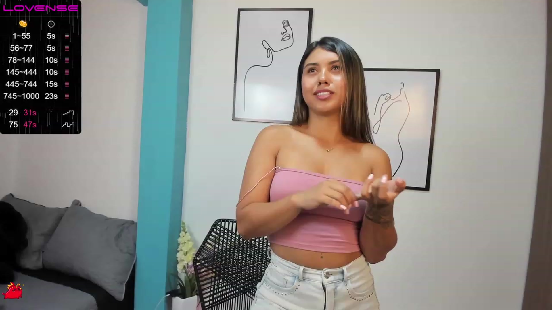 Gallery image thumbnail from shanabellucy's myfreecams stream on, 04/01/2023, 19:16 image 8 of 20
